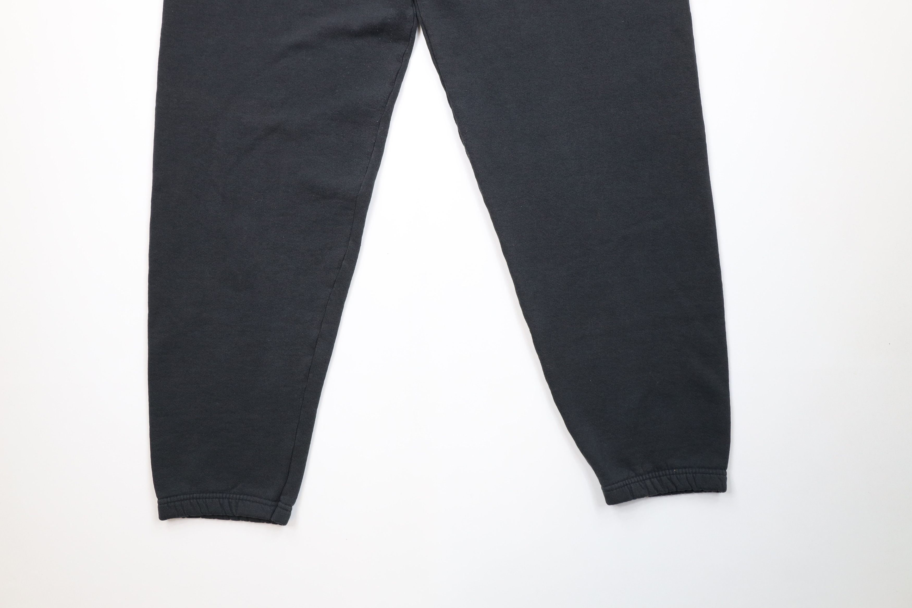 Vintage Vintage 90s Streetwear Sweatpants Joggers Pants Black USA Size US 38 / EU 54 - 14 Thumbnail