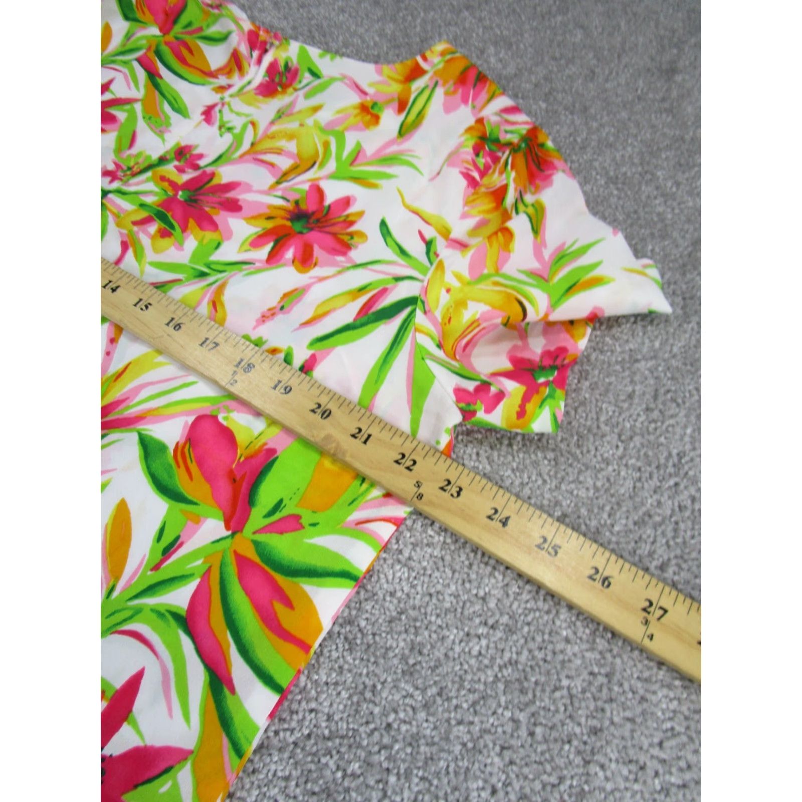 J.Crew J.Crew Shirt Womens XL White Floral Blouse Short Sleeve Womens XL White Floral Blouse Size XL / US 12-14 / IT 48-50 - 5 Thumbnail