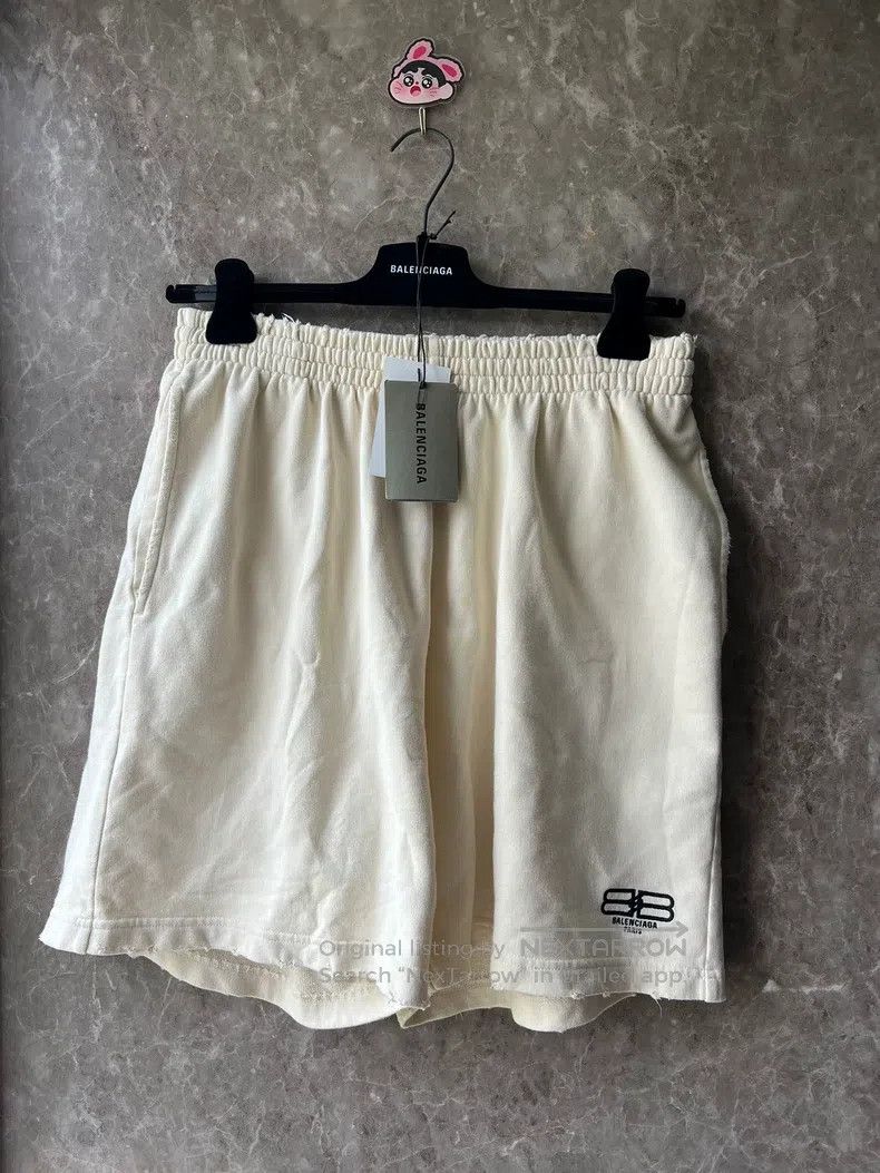 Balenciaga Balenciaga size XS Off-white Destroyed Buckle Shorts Size US 27 - 4 Thumbnail