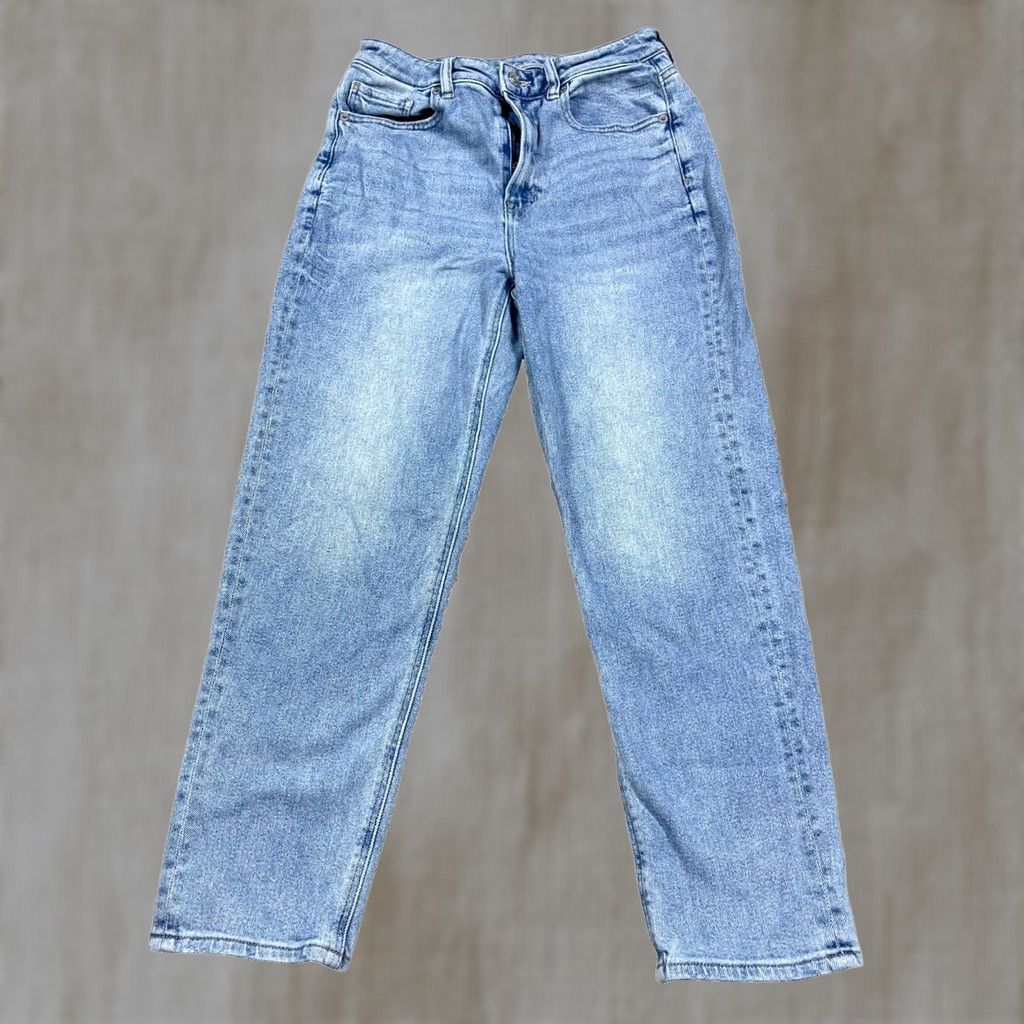 American Eagle Outfitters American Eagle Outfitters Jeans Women 4 Short High Rise Blue 25x25 Mom Denim Distressed 5-Pocket Leather Logo N/A Size 27" / US 4 / IT 40 - 1 Thumbnail