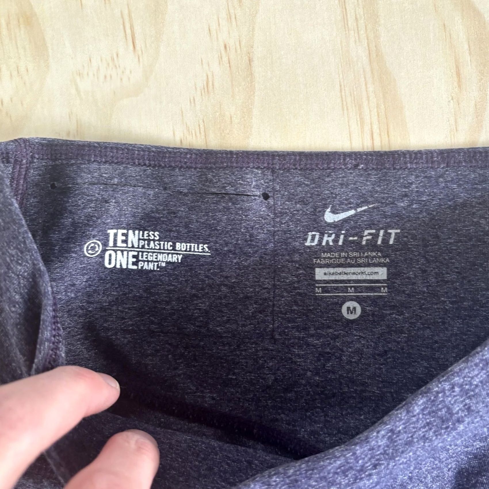 Nike Nike Leggings Womens M Purple Dri-FIT Capri Running Yoga Stretch Athletic Size 32" / US 10 / IT 46 - 2 Thumbnail