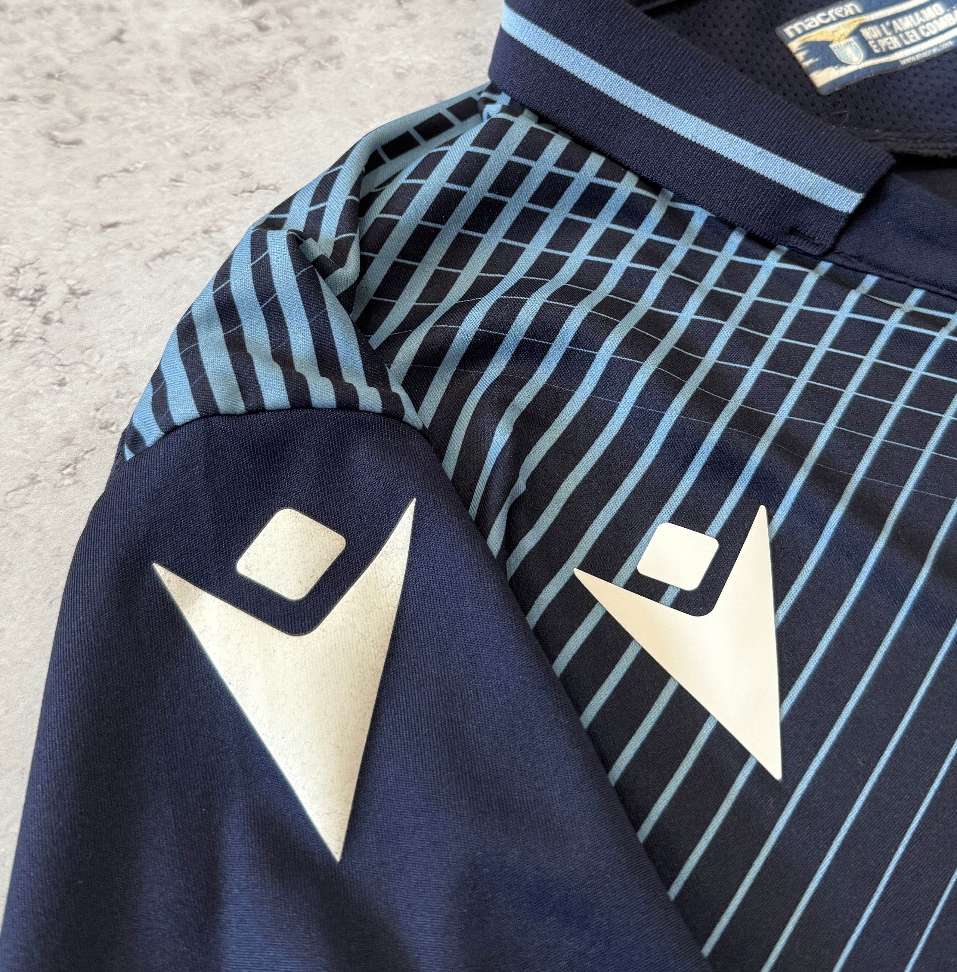 Macron LAZIO 2020 2021 THIRD FOOTBALL SOCCER SHIRT JERSEY SIZE XL Size US XL / EU 56 / 4 - 5 Thumbnail
