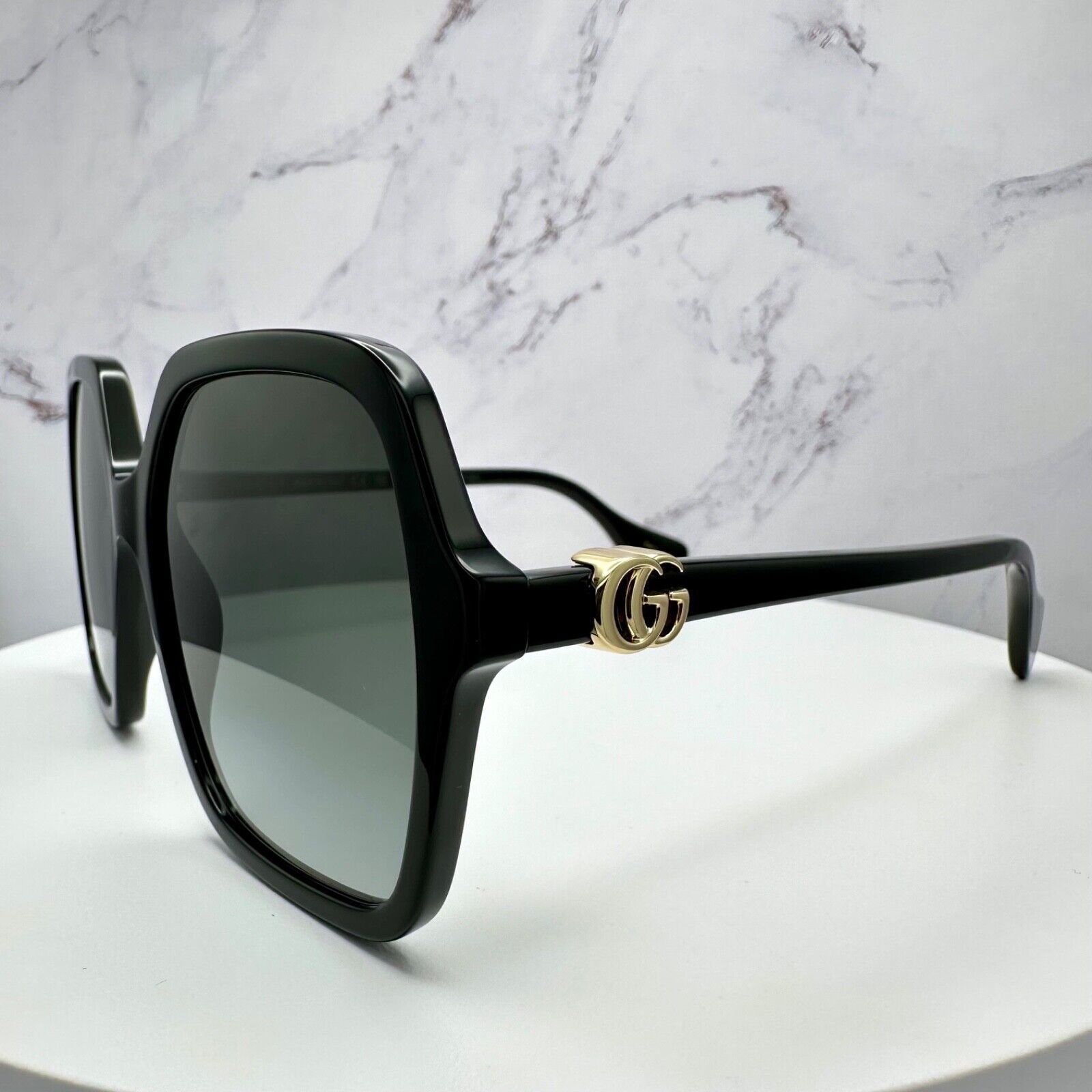 Gucci GUCCI Sunglasses New Black Oversized Acetate Gold Metal Logo Size ONE SIZE - 17 Thumbnail
