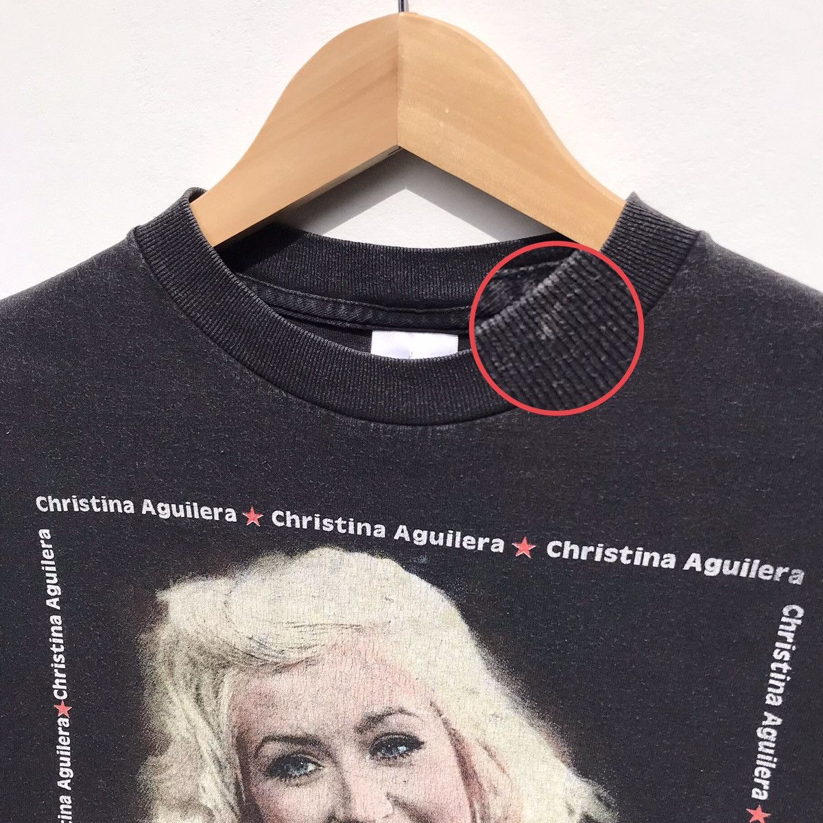 Band Tees Vintage Christina Aguilera Tour 2007 Tee Sun Faded Size US S / EU 44-46 / 1 - 12 Thumbnail