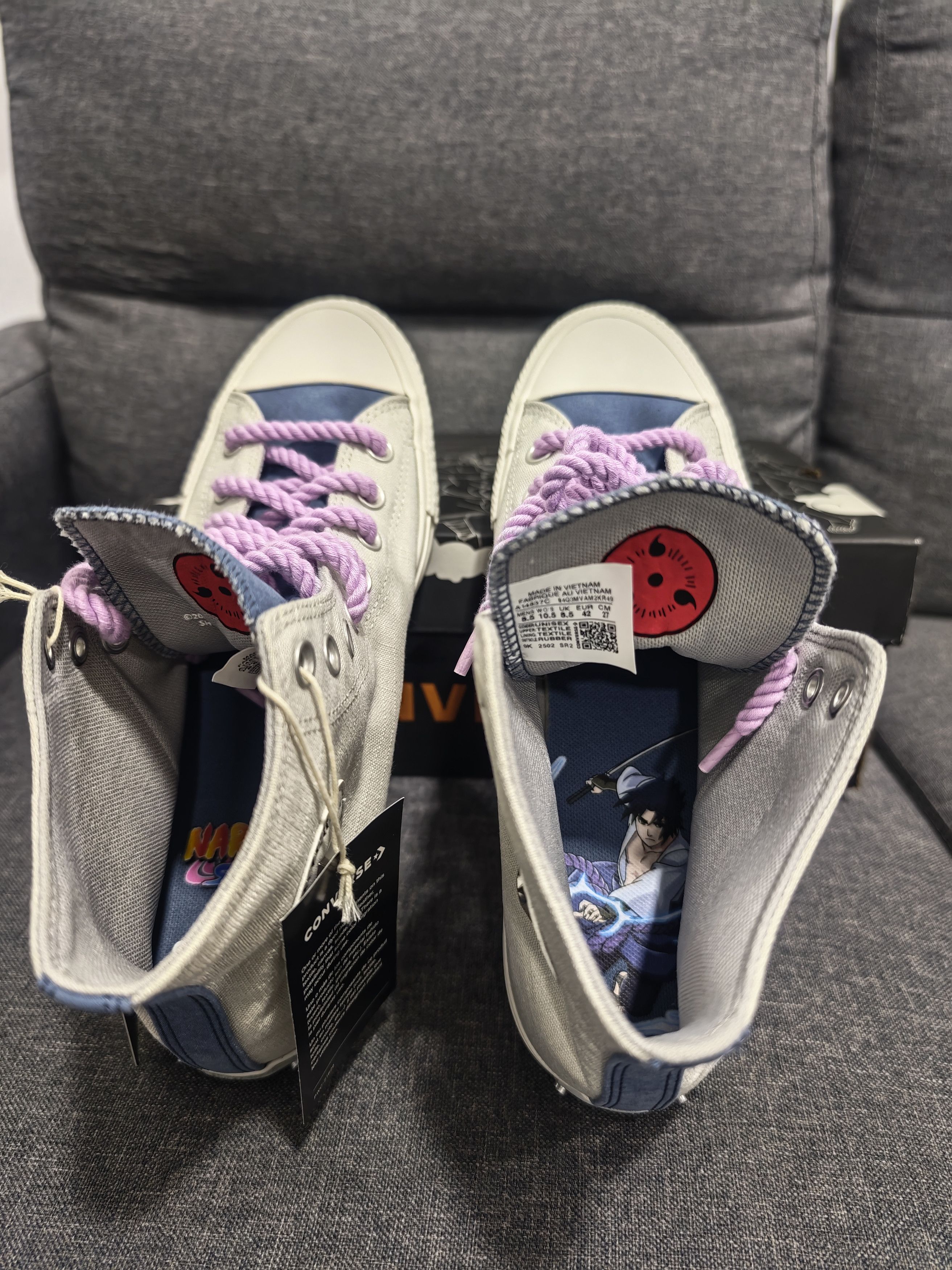 Converse Converse x Naruto (Sasuke ver.) Size US 8.5 / EU 41-42 - 2 Thumbnail