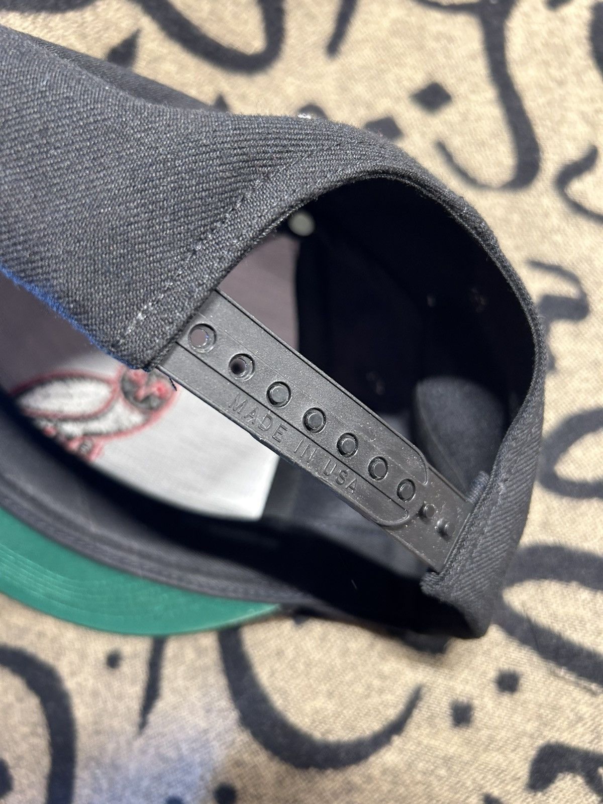 October's Very Own 2015 OG Owl Snapback Hat Size ONE SIZE - 6 Thumbnail