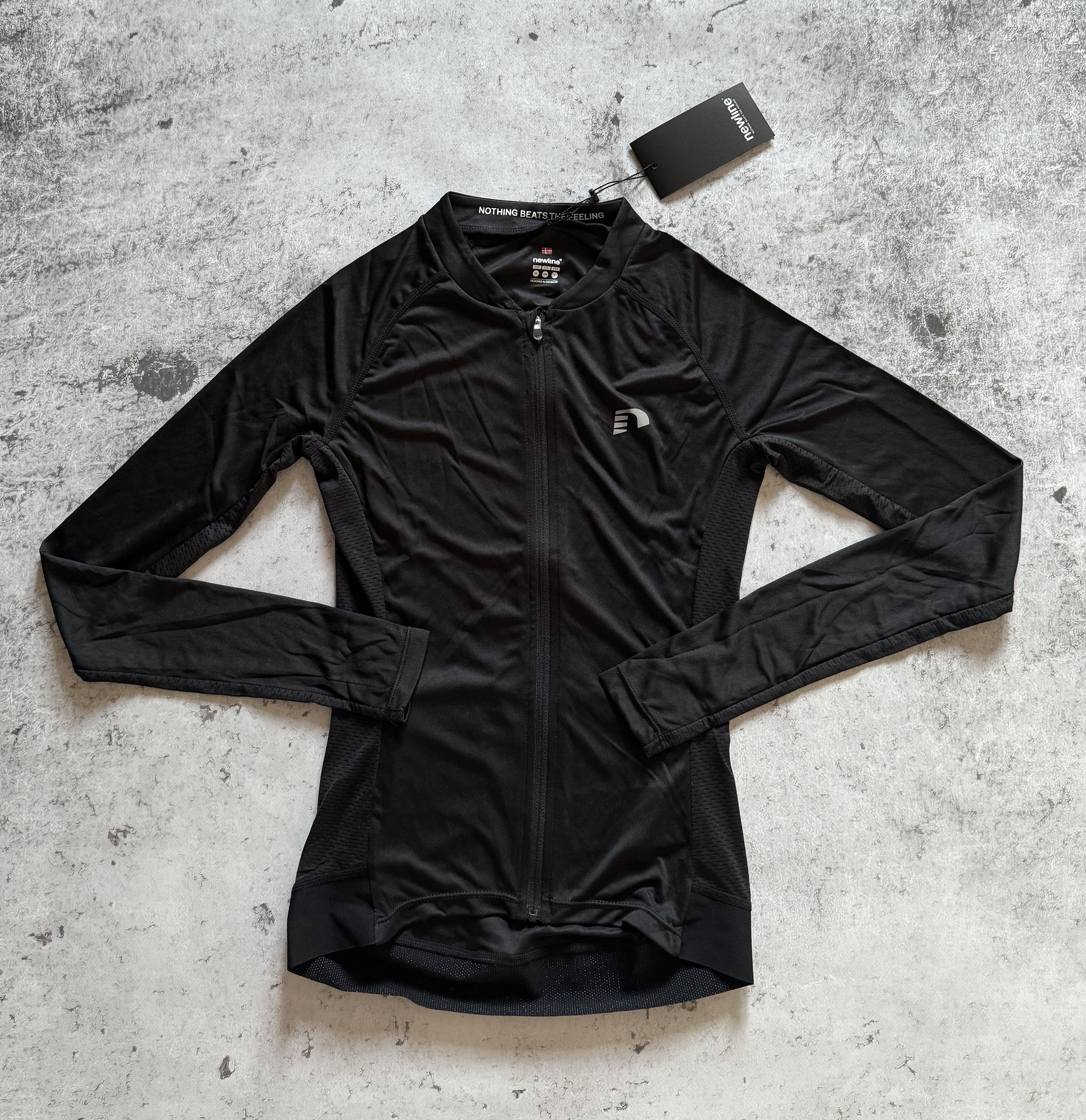Newline NEWLINE WOMENS CORE BIKE JERSEY BLACK Size XS / US 0-2 / IT 36-38 - 1 Thumbnail