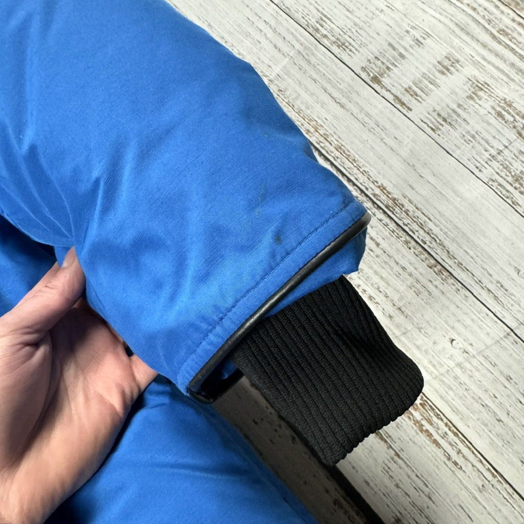 Vintage Arctic Bay Canada DOWN GOOSE NUNAVUT PARKA LARGE L WARM royal blue MSRP ,350 Size US L / EU 52-54 / 3 - 6 Thumbnail
