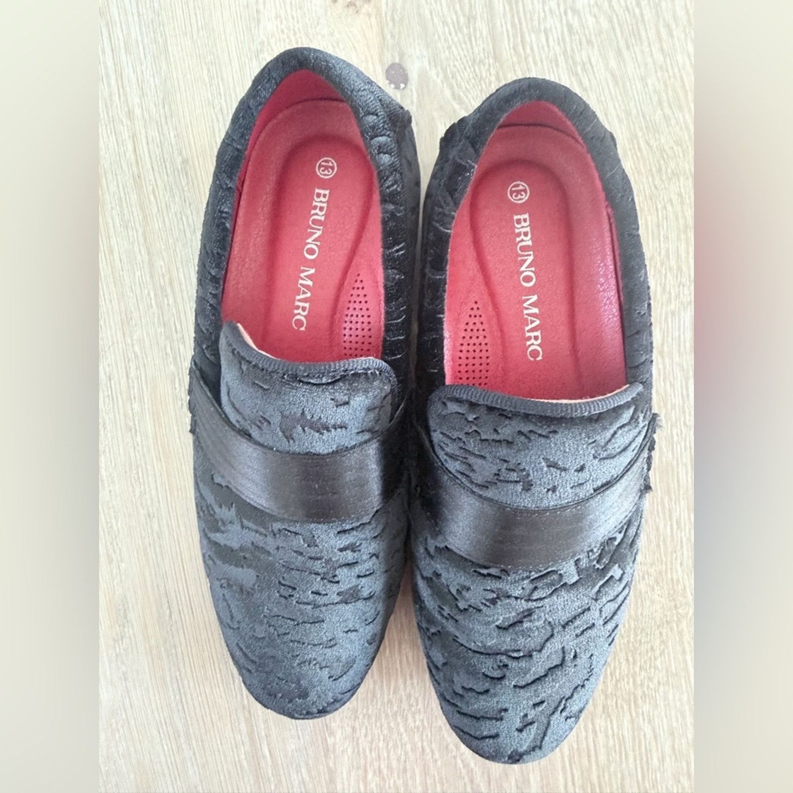 Other Bruno Mark PU Velvet Boys Black Dress Shoes Loafers size 13 Size US 13 / EU 46 - 7 Thumbnail