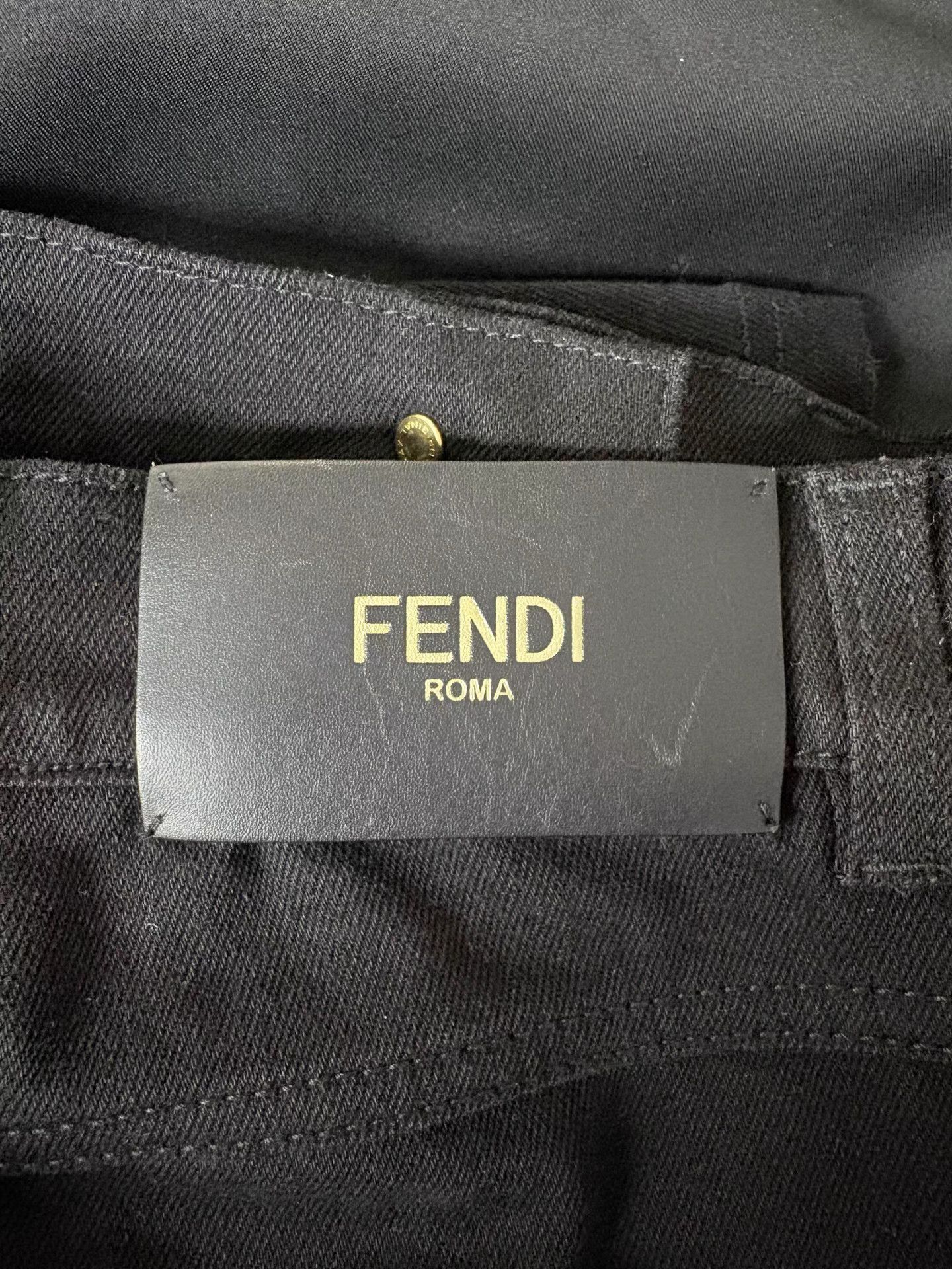 Fendi FENDI Gold Stitch Back Leather Patch Jeans Size US 40 / EU 56 - 3 Thumbnail