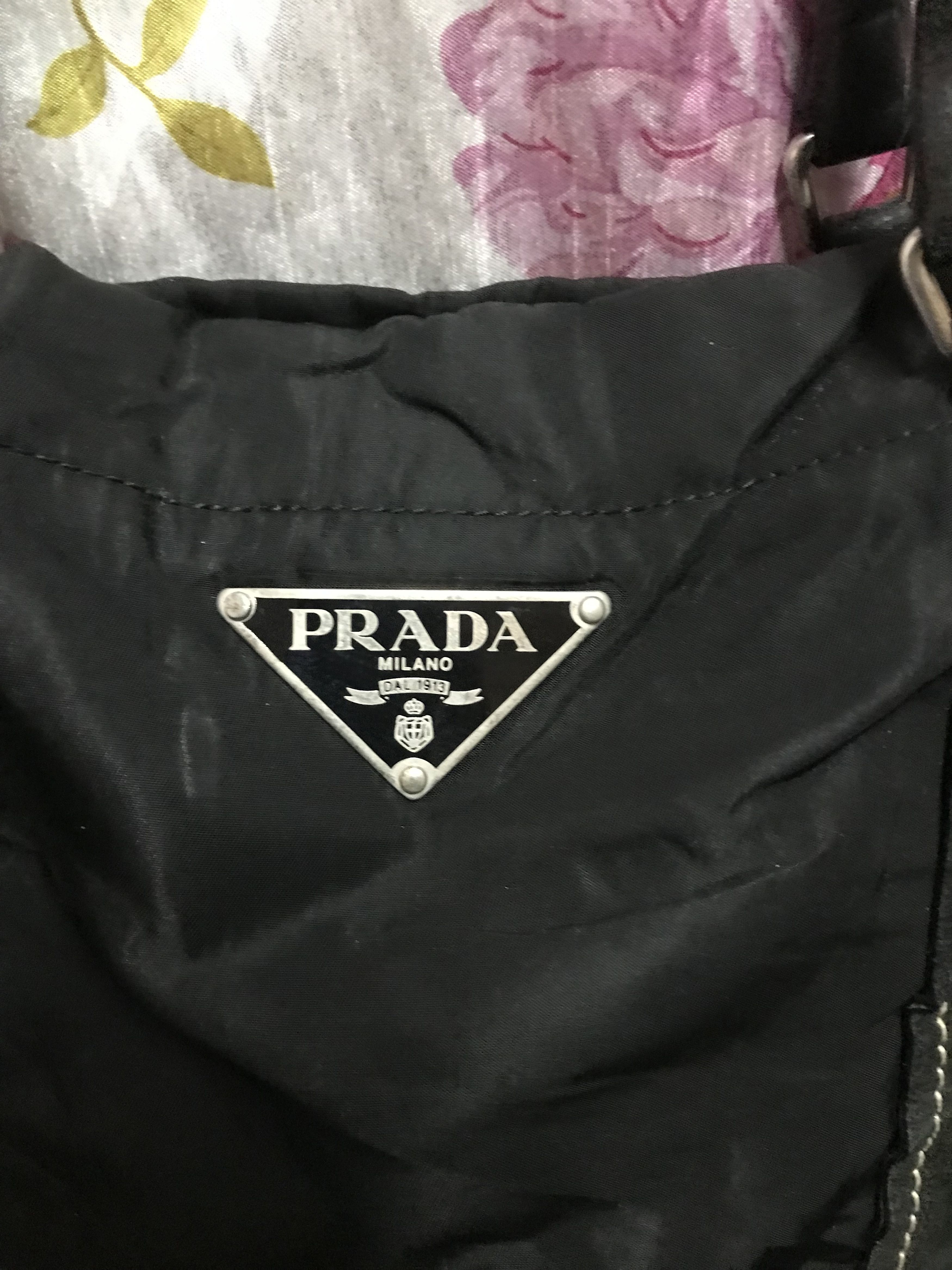 Prada Authentic Prada Black Handbag Size ONE SIZE - 3 Thumbnail