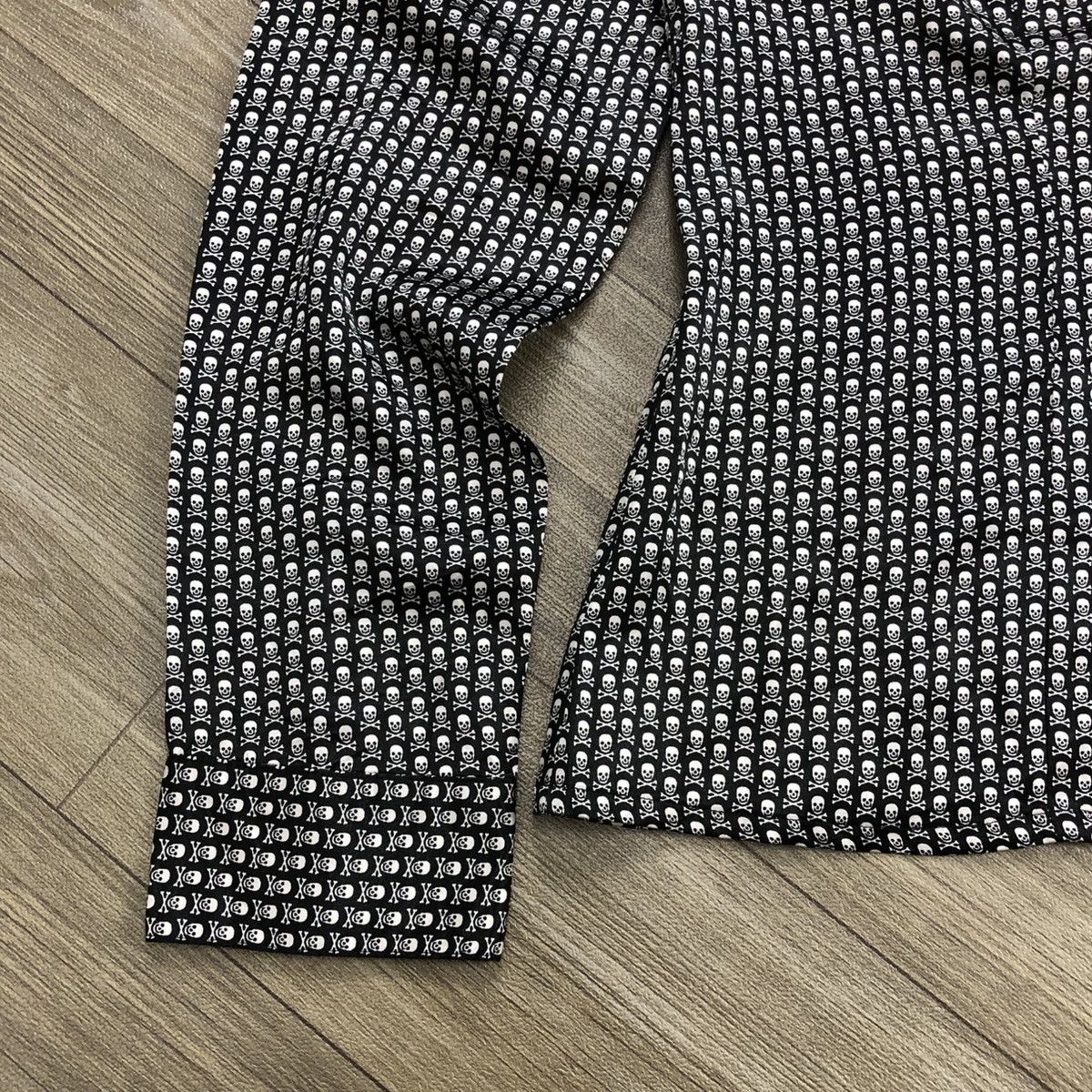 If Six Was Nine × Japanese Brand × Seditionaries 2000s Anap Skulls Full Print Lgb Gothic Goa Style Button Up Size US L / EU 52-54 / 3 - 7 Thumbnail