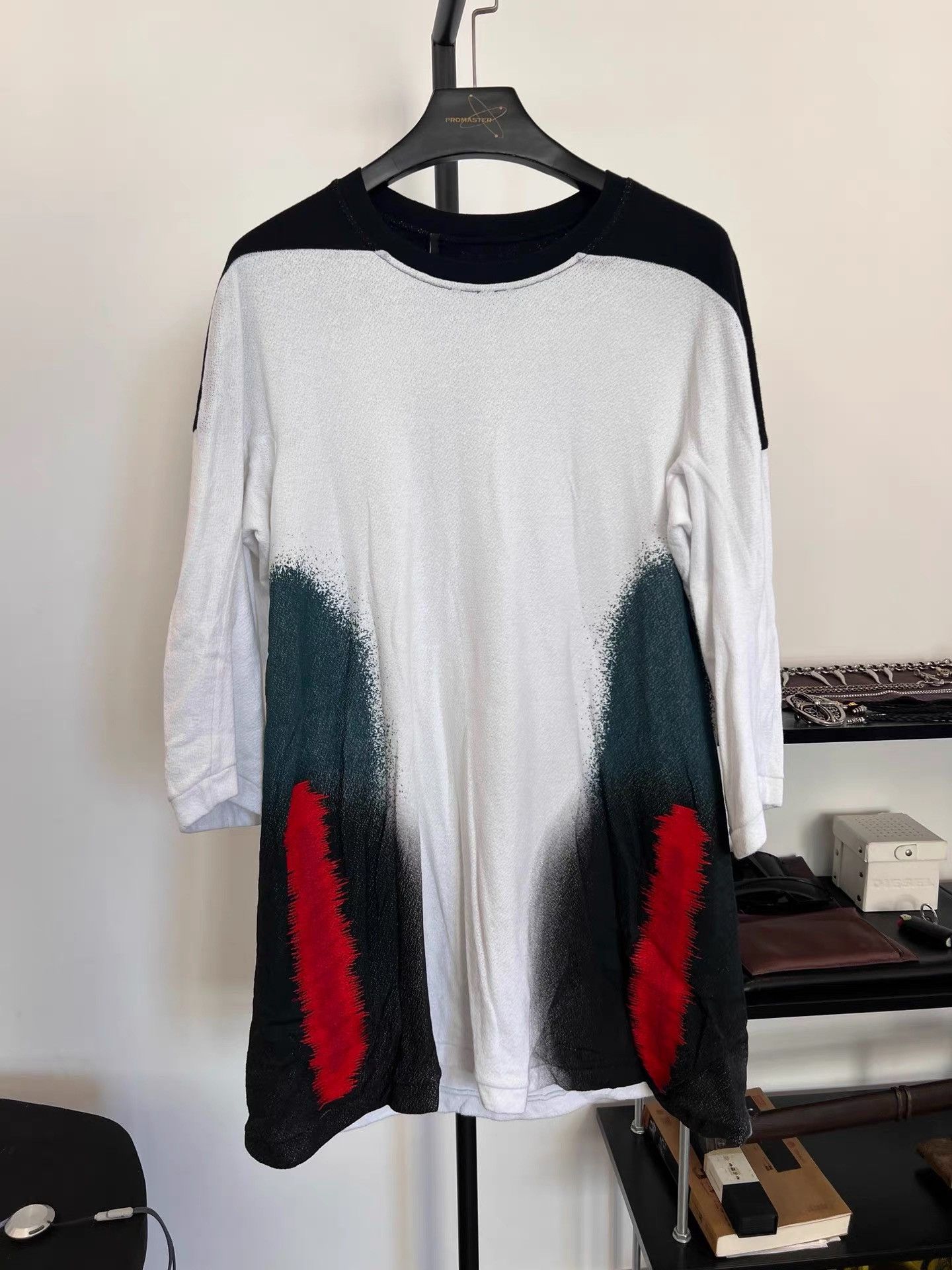 11 By Boris Bidjan Saberi 11by BBS Embroidered Sheer 3/4 Sleeve T-Shirt K35 Size US L / EU 52-54 / 3 - 2 Thumbnail