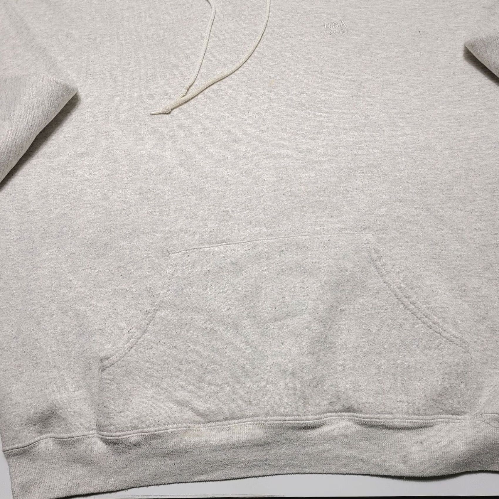 Vintage VINTAGE Olympic USA Hoodie Sweatshirt Pullover Grey Men XL Heavyweight 90s Mens Drawstring Long Sleeve Machine Washable Size US XL / EU 56 / 4 - 4 Thumbnail