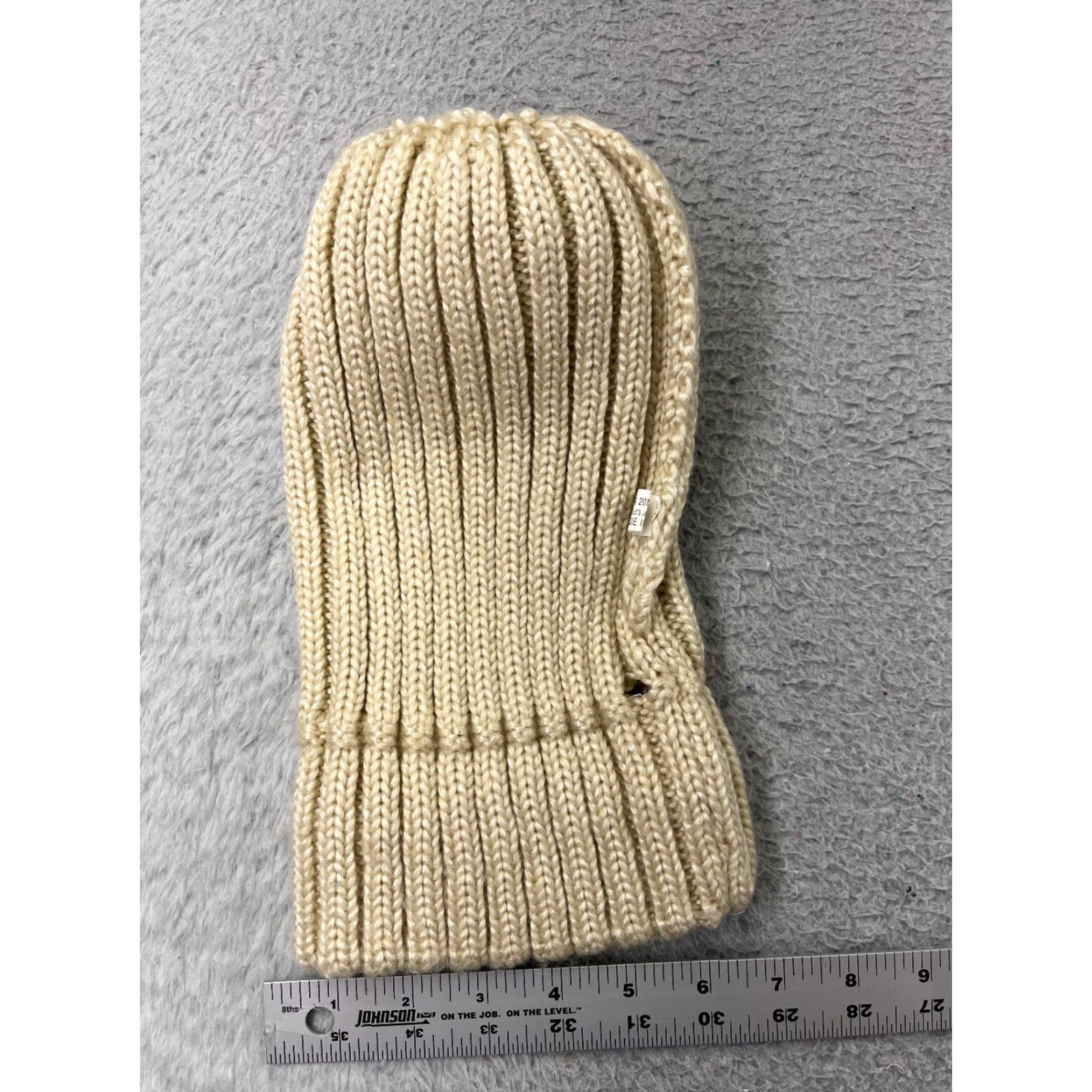 American Eagle Outfitters Beannie? Beanie Toque Adult One Size Ivory Ribbed Knit Detachable Faux Fur Pom Acrylic Hat Unisex Adults Beanie Ivory Acrylic Knit Logo Ski 90s Mens Size ONE SIZE - 5 Thumbnail