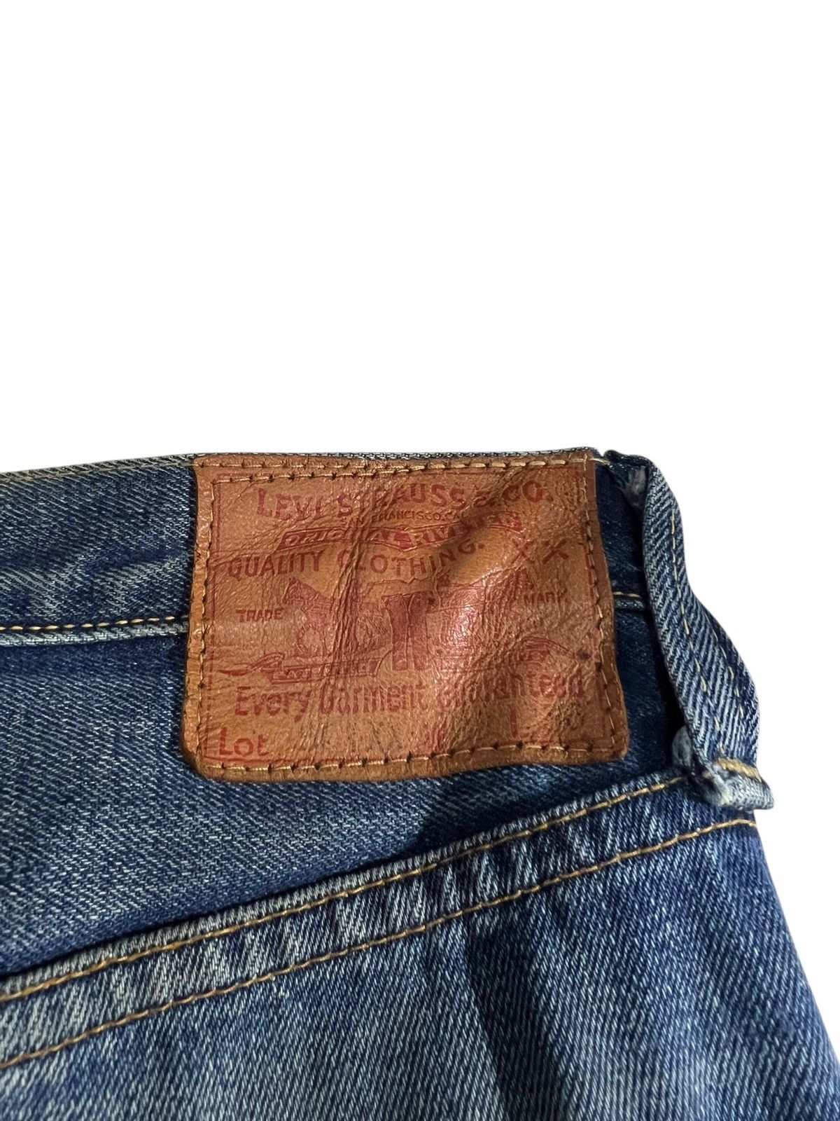 Levi's Vintage Levi’s 501xx Big E Selvedge Distressed Jean Size US 33 - 19 Thumbnail