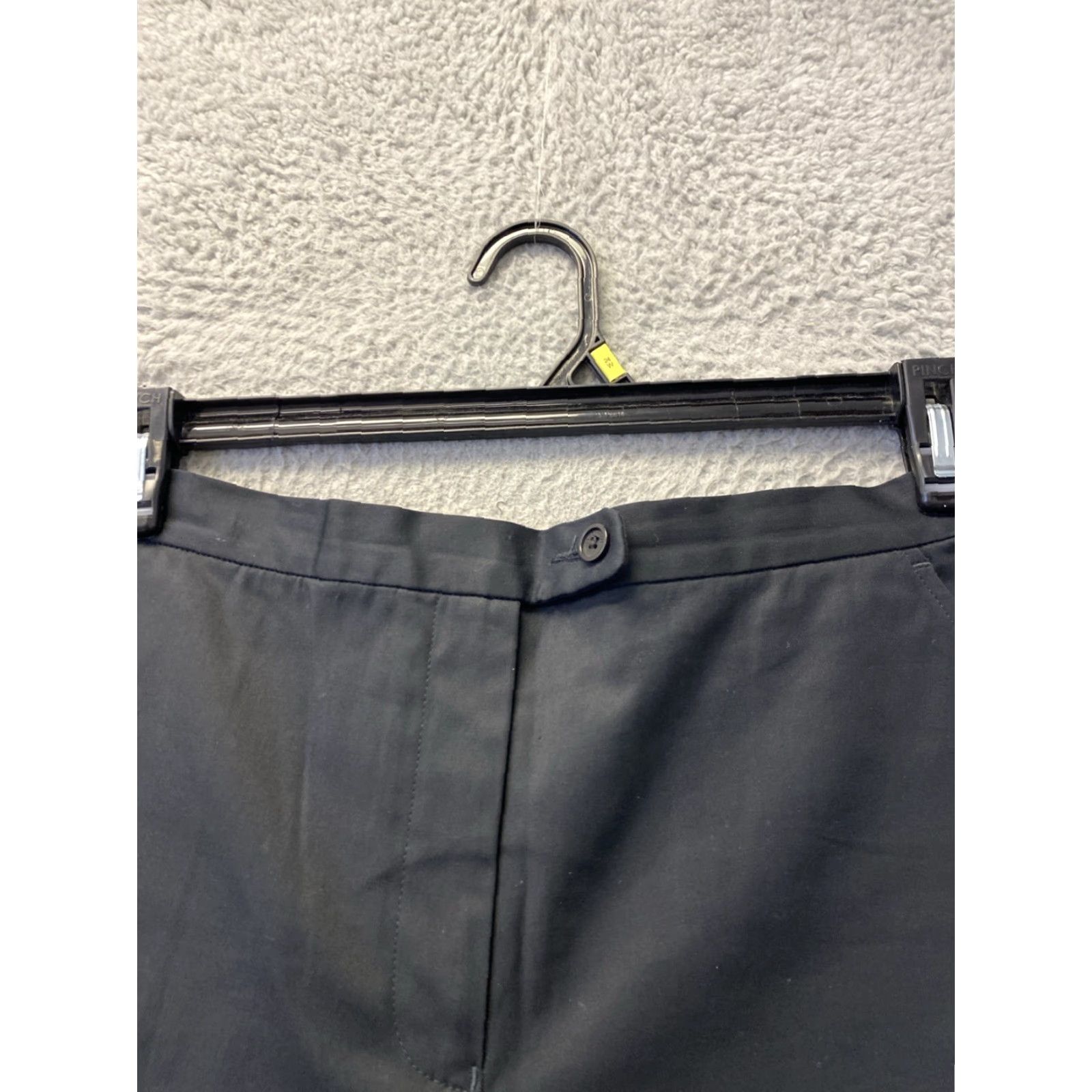 Faconnable VINTAGE Façonnable Golf Shorts Women’s Size 8 Black Knit Breathable Slim Fit Bermuda Size 30" / US 8 / IT 44 - 2 Thumbnail