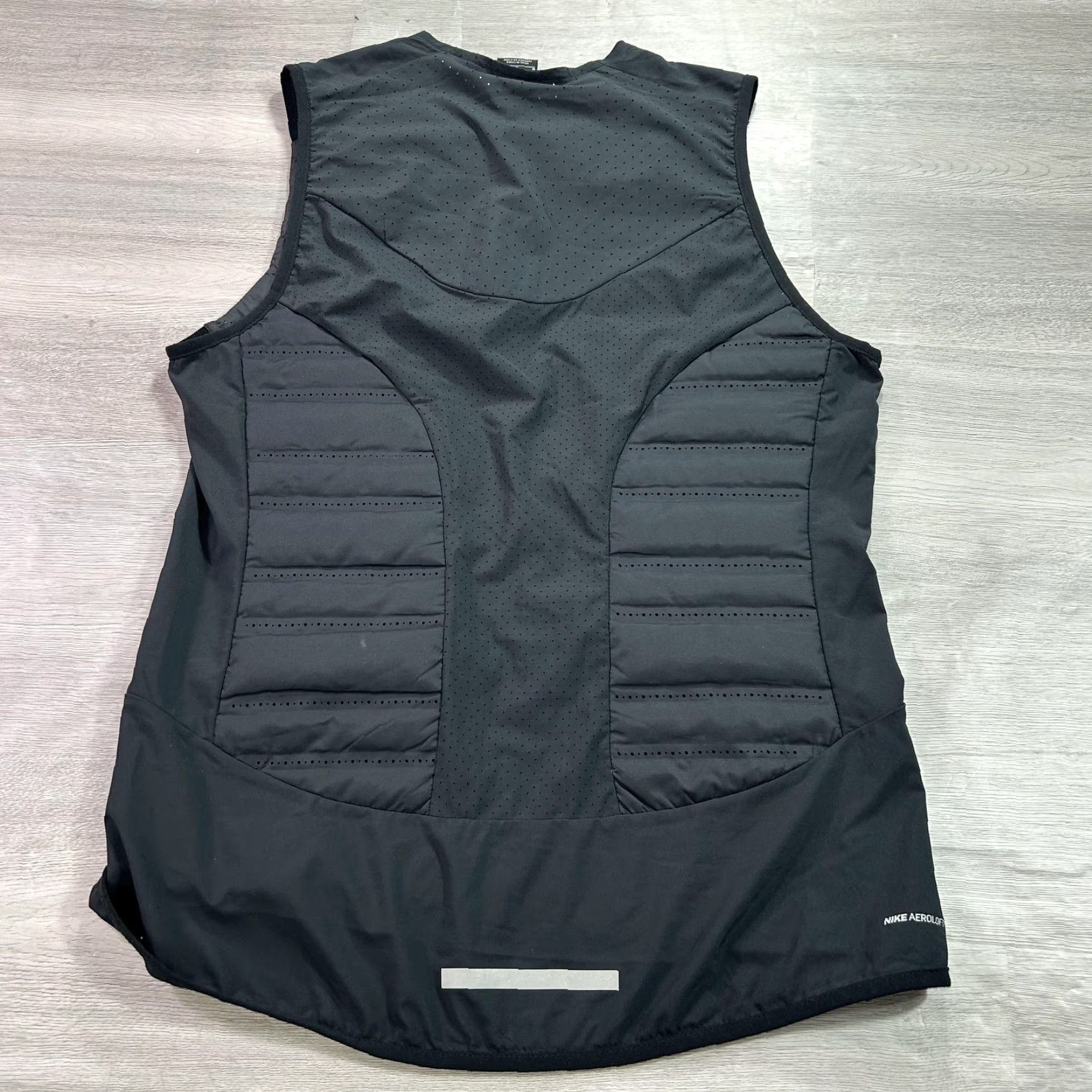 Nike Nike AeroLoft Vest Mens Medium Black Full Zip Running Reflective 859272-010 Size US M / EU 48-50 / 2 - 2 Thumbnail