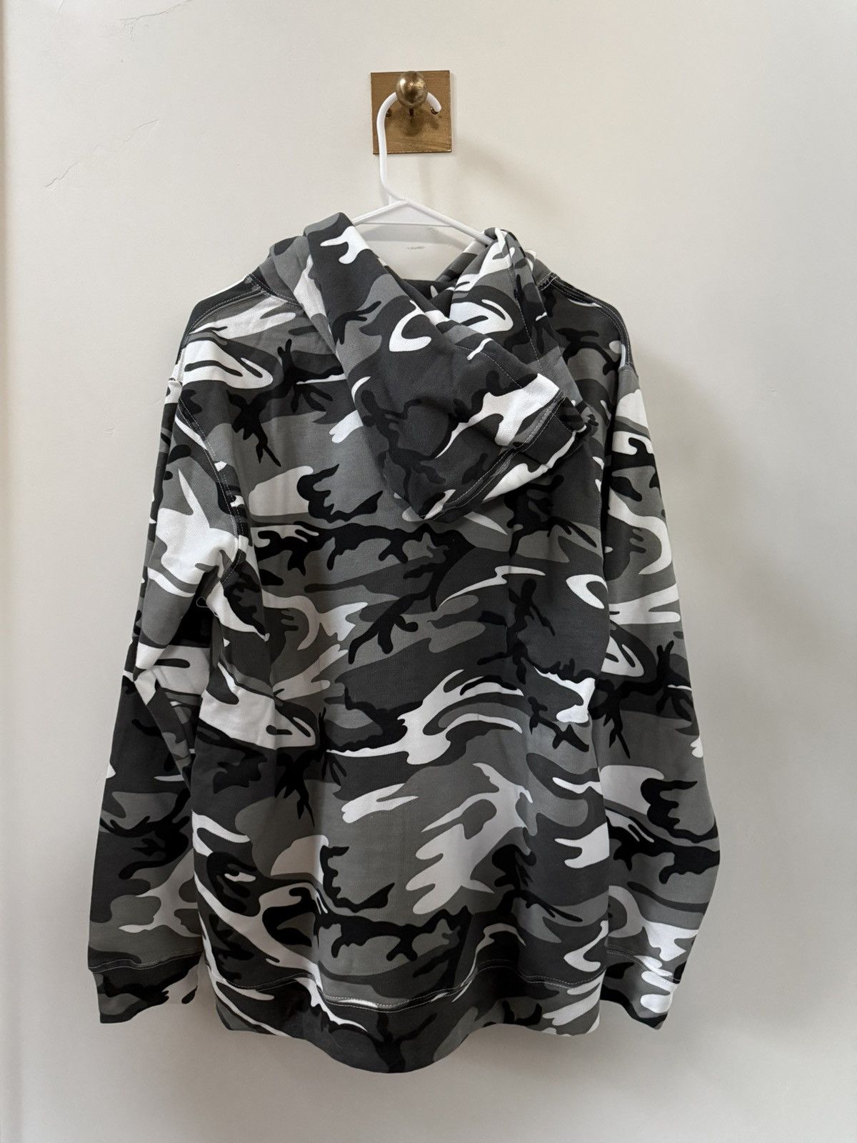 Kim Krueger 🟩 Kim Krueger Camo Hoodie 🟩 Size US M / EU 48-50 / 2 - 5 Thumbnail