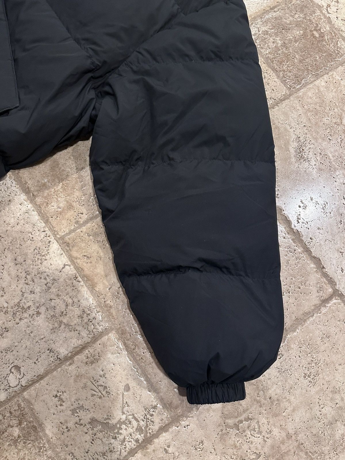 Miu Miu Miu Miu Technical Ponge Cropped Down Puffer Padded Jacket Size US L / EU 52-54 / 3 - 5 Thumbnail