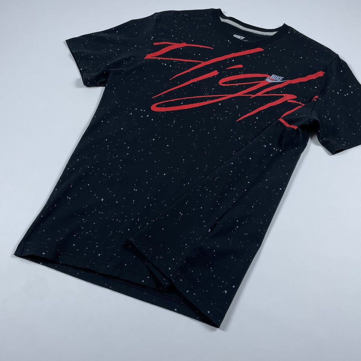 Nike Nike Flight Rare Vintage T-shirt Size US L / EU 52-54 / 3 - 4 Thumbnail