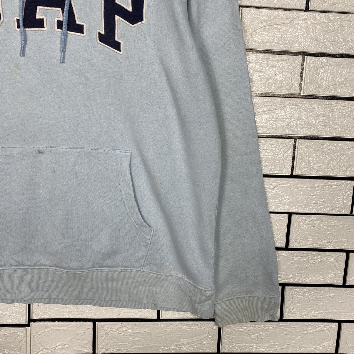 Japanese Brand 📌Baby Blue Gap Hoodie Pull Over Embroidery Size US L / EU 52-54 / 3 - 6 Thumbnail