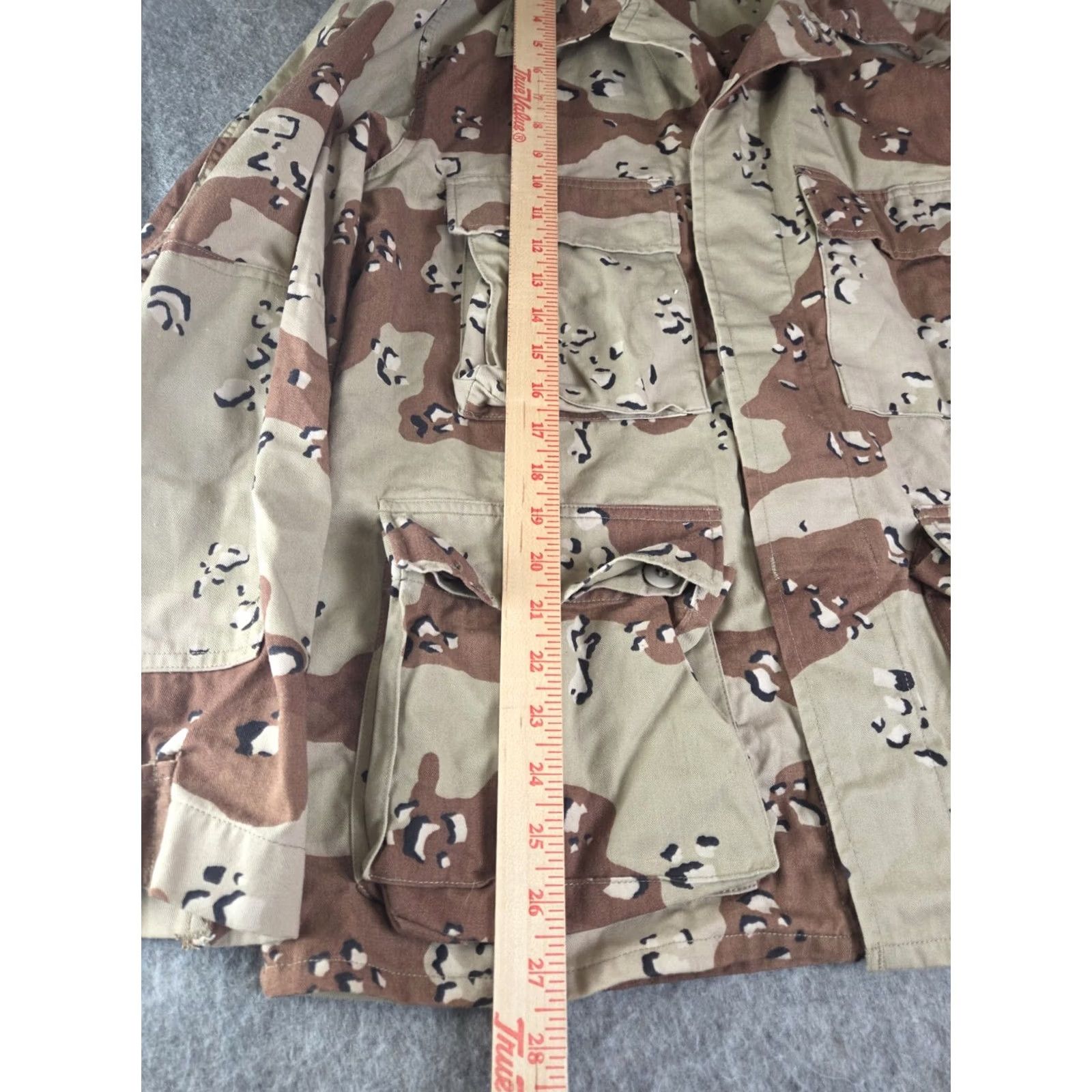 CHOCOOLATE VINTAGE U.S. MILITARY Desert CAMO Combat Coat BDU Med/Short Jacket Mens Brown 1984 Canvas Cotton Blend Mid-Length Button Regular Front Size US M / EU 48-50 / 2 - 7 Thumbnail