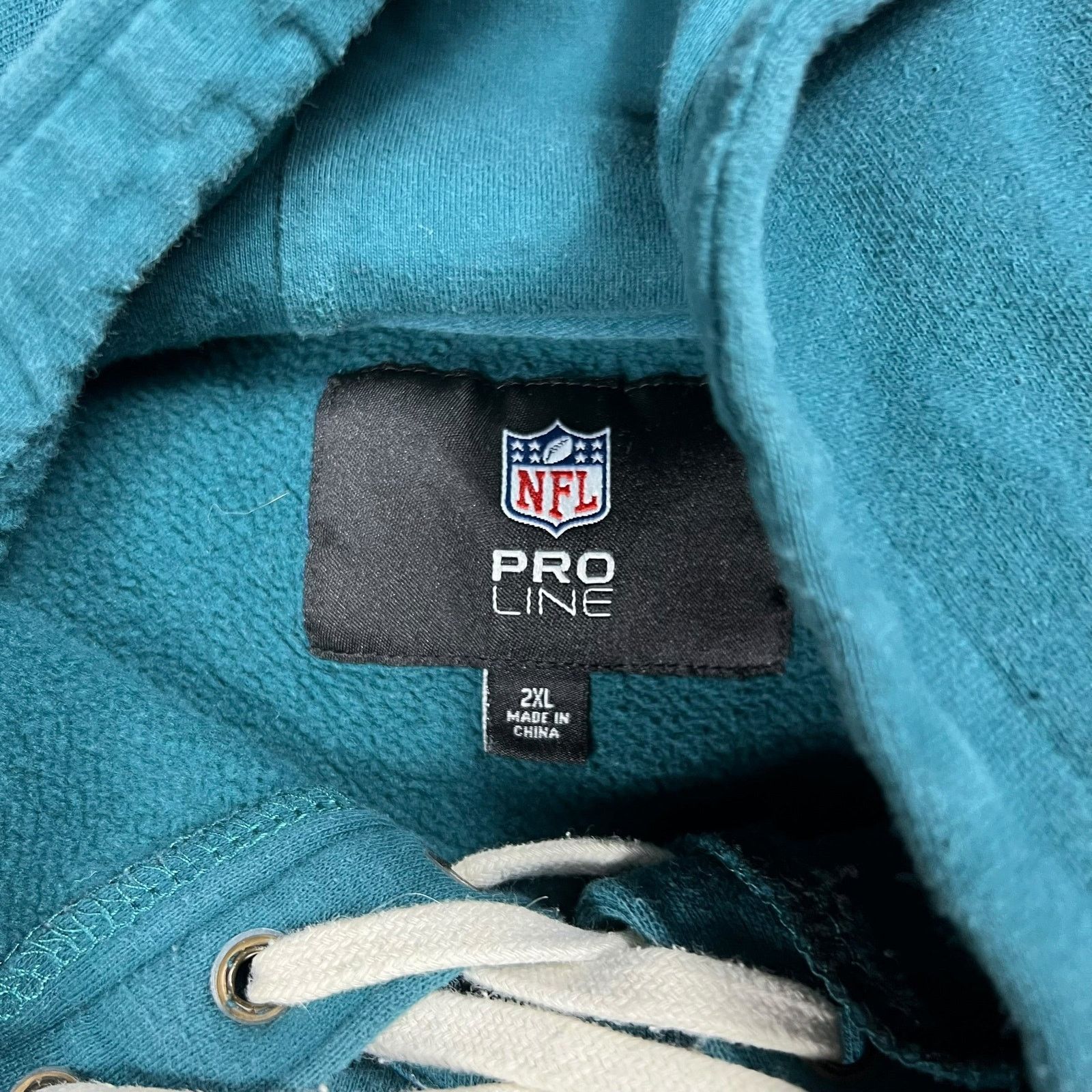 NFL Y2K NFL pro Line Philadelphia Eagles faded hoodie (XXL) Size US XXL / EU 58 / 5 - 6 Thumbnail