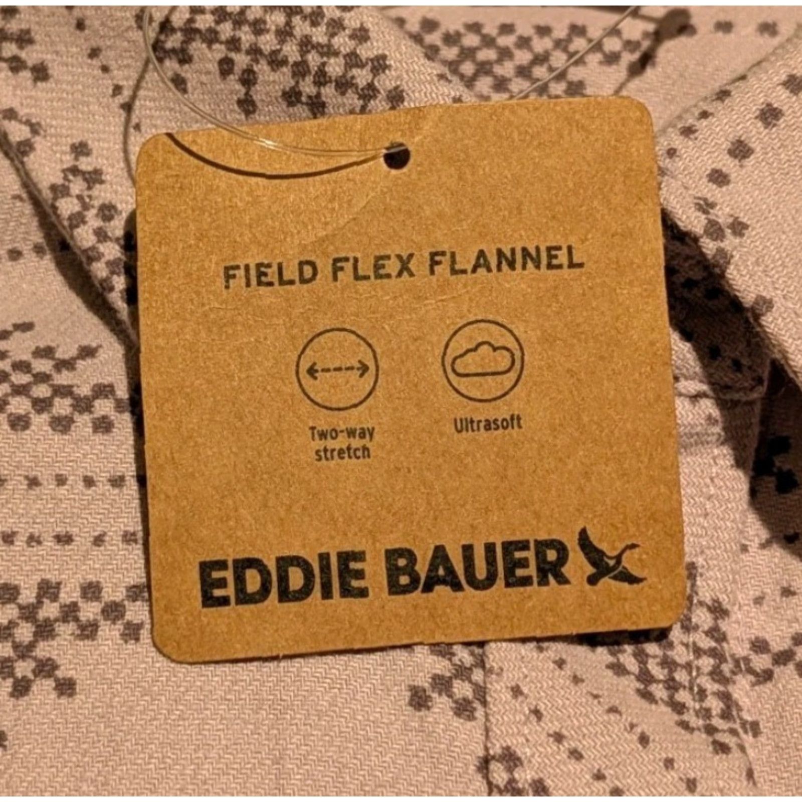 Eddie Bauer NWT Eddie Bauer Women's Field Flex Flannel Shirt Small Light Violet Aztec Plaid Button-Up Casual, Travel, Workwear Womens Small Violet Shirt Size S / US 4 / IT 40 - 6 Thumbnail