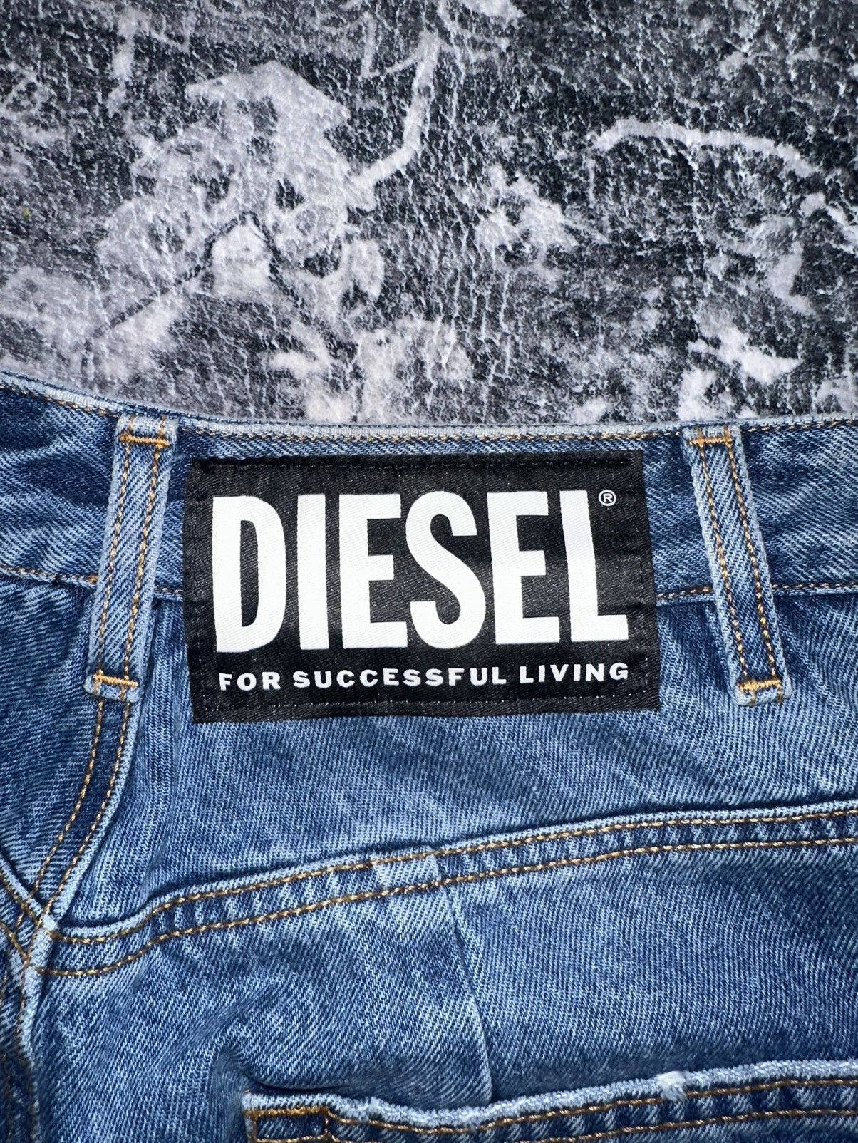 Diesel DIESEL DENIM MIDI SKIRT Size 24" / US 00 / IT 34 - 3 Thumbnail