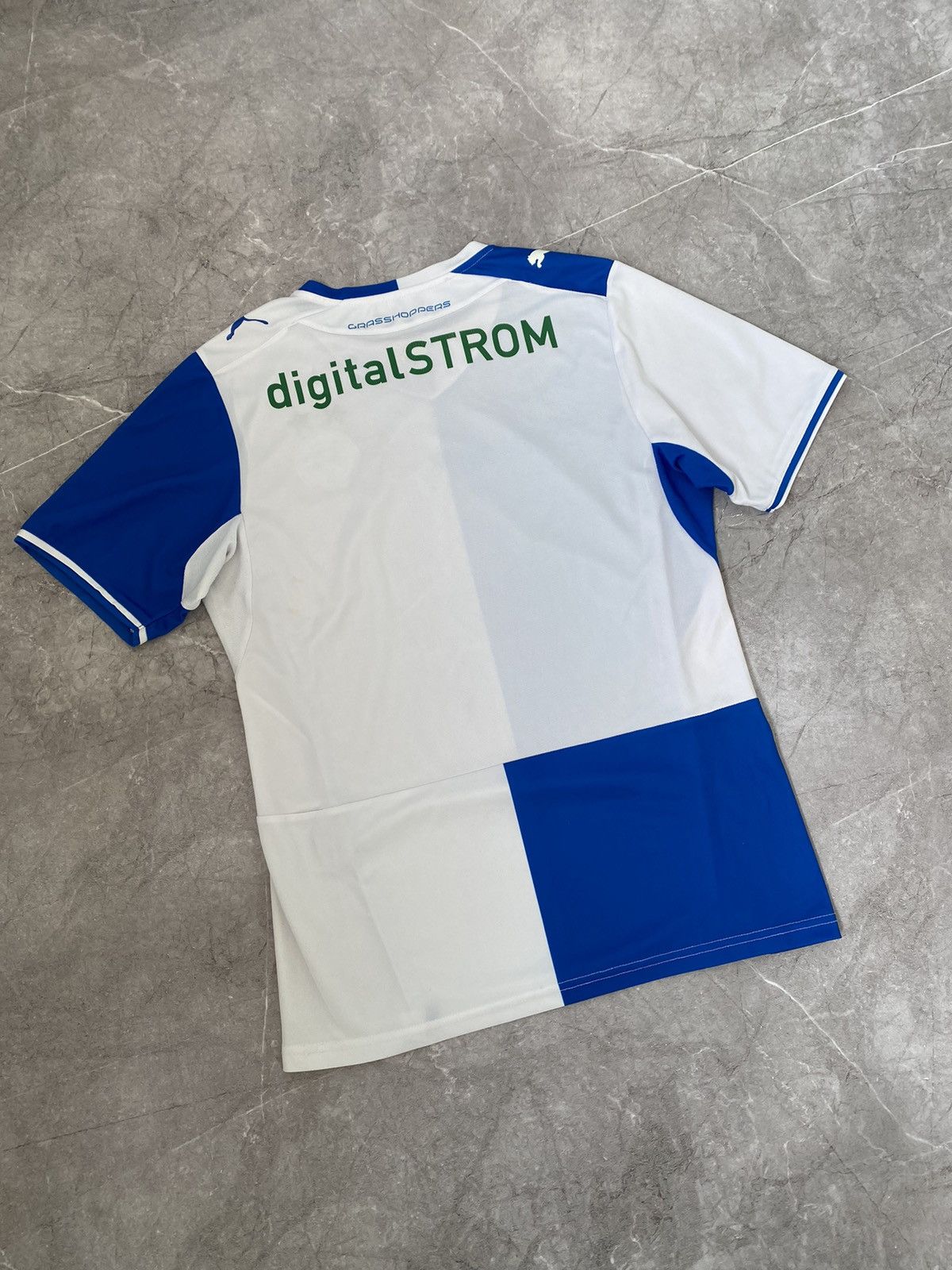 Puma Adidas 2011/2012 Grasshoppers Zurich Home Soccer Jersey Size US L / EU 52-54 / 3 - 13 Thumbnail
