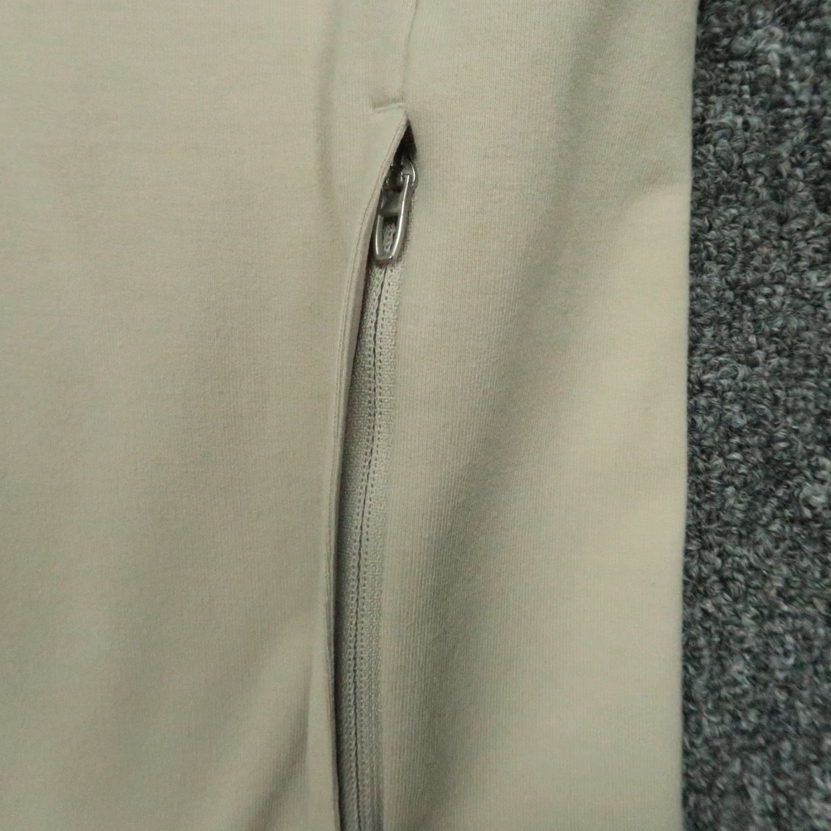 Lululemon Lululemon Hoodie Mens Large Beige City Sweat Full Zip Pockets Performance Size US L / EU 52-54 / 3 - 5 Thumbnail