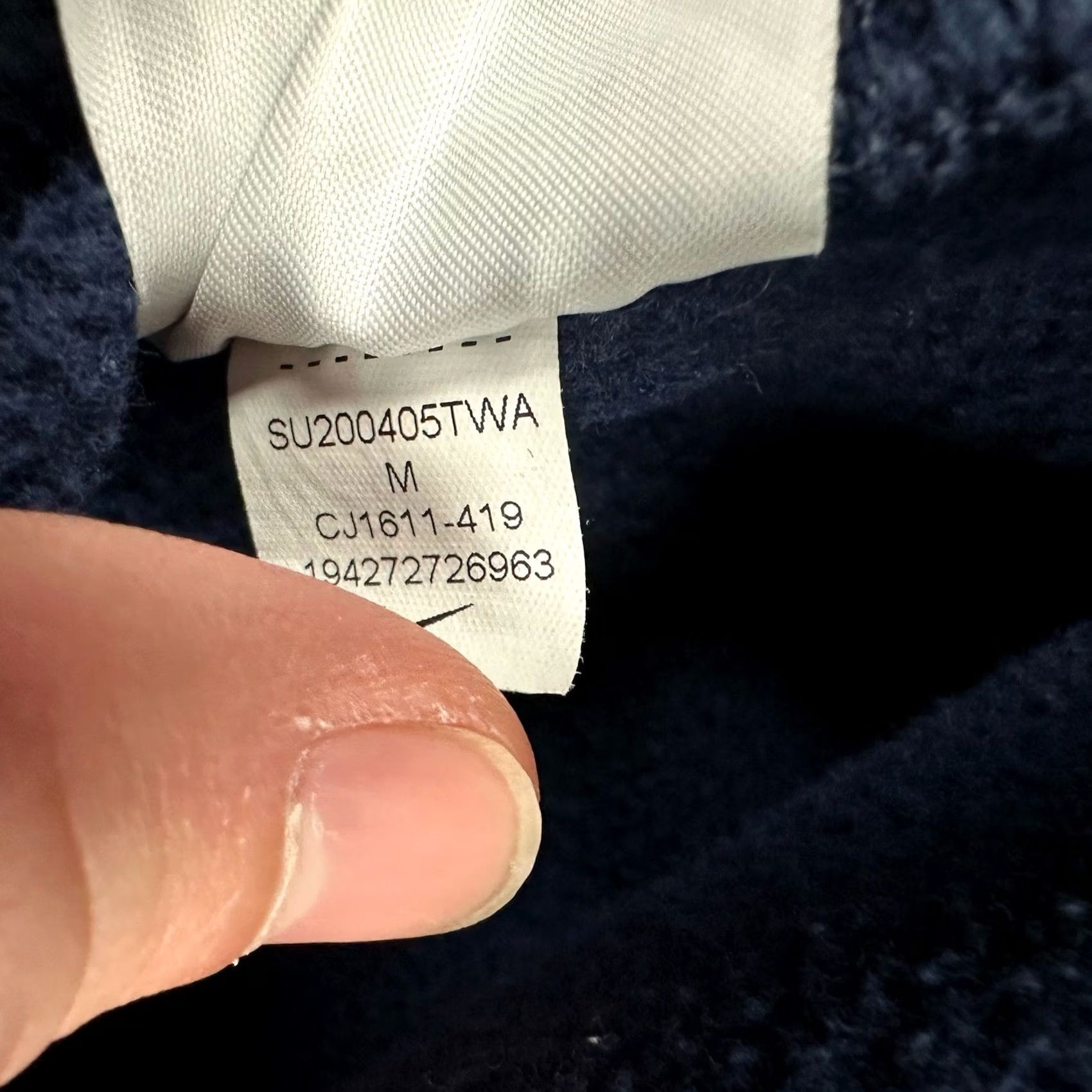 Nike Nike Sweatshirt Mens Medium Blue Nike Sportswear Hoodie Basketball Soccer Grand Rapids Michigan EUC Size US M / EU 48-50 / 2 - 7 Thumbnail