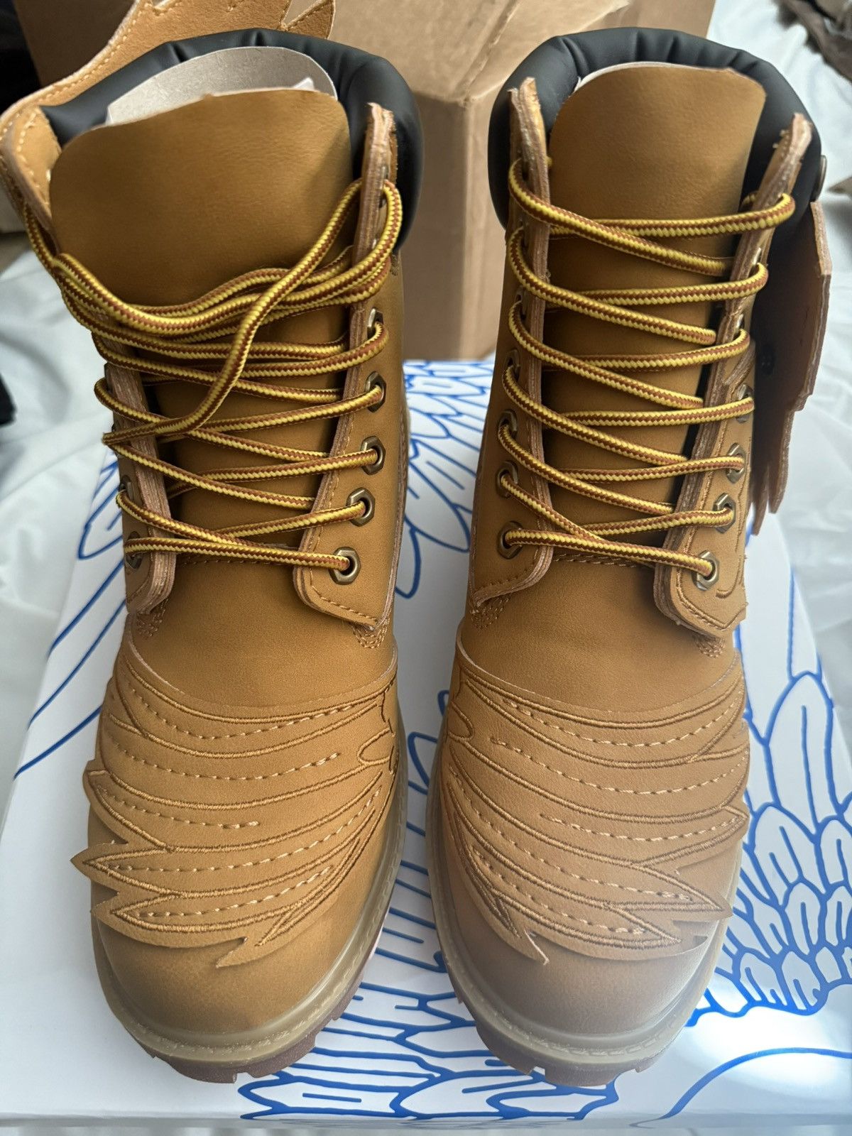 Bravest Studios Bravest Studios Wing Accent Wheat Leather Size US 6 / EU 39 - 3 Thumbnail