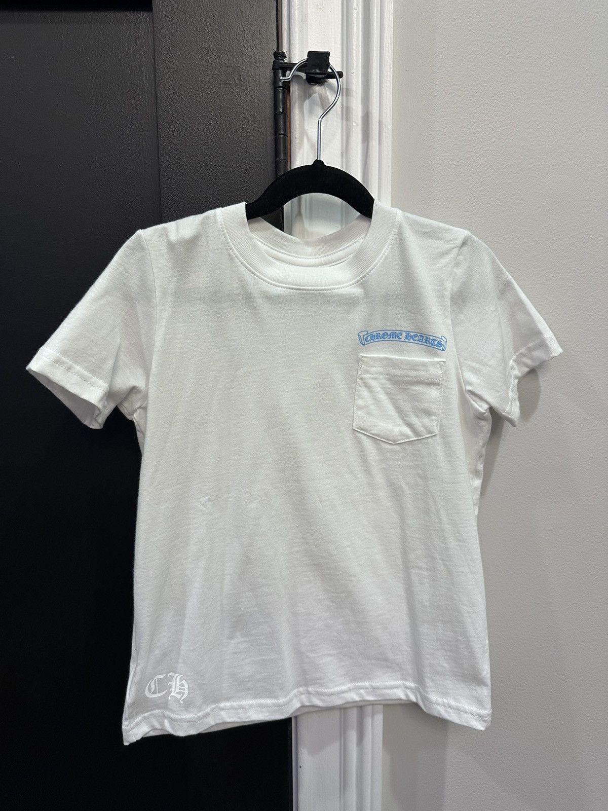 Chrome Hearts Chrome Hearts White Scroll Logo Short Sleeve Tee Size US XXS / EU 40 - 1 Thumbnail