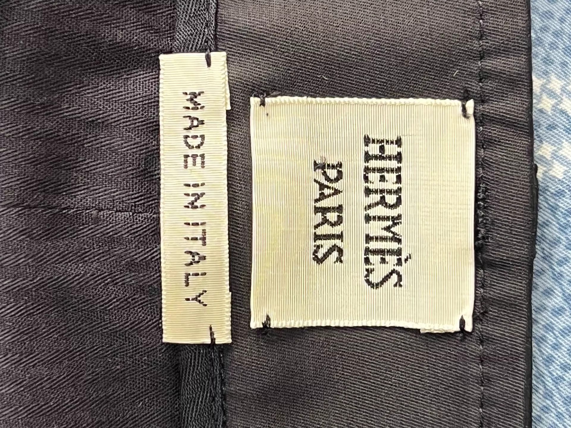 Hermes Hermes Women's Shorts 34 belt & metal buckle Size 25" / US 0 / IT 36 - 5 Thumbnail