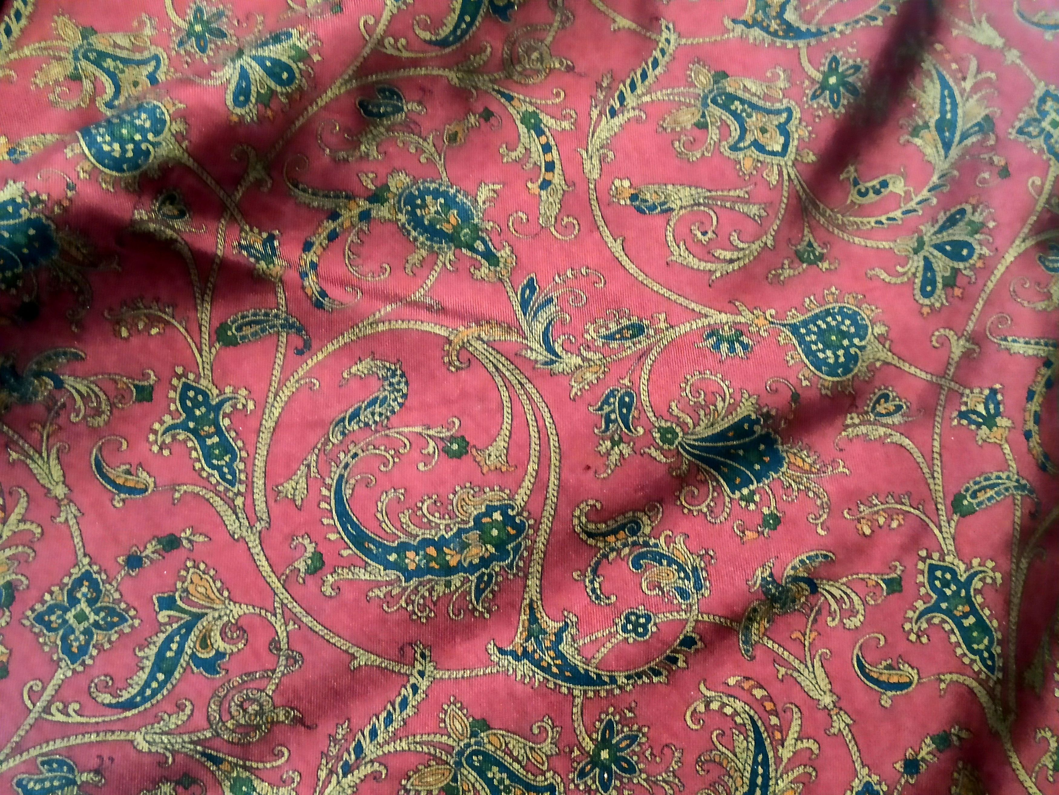Phoenix Clothing Phoenix Wien Reversible Silk & Wool Paisley Scarf Size ONE SIZE - 2 Thumbnail