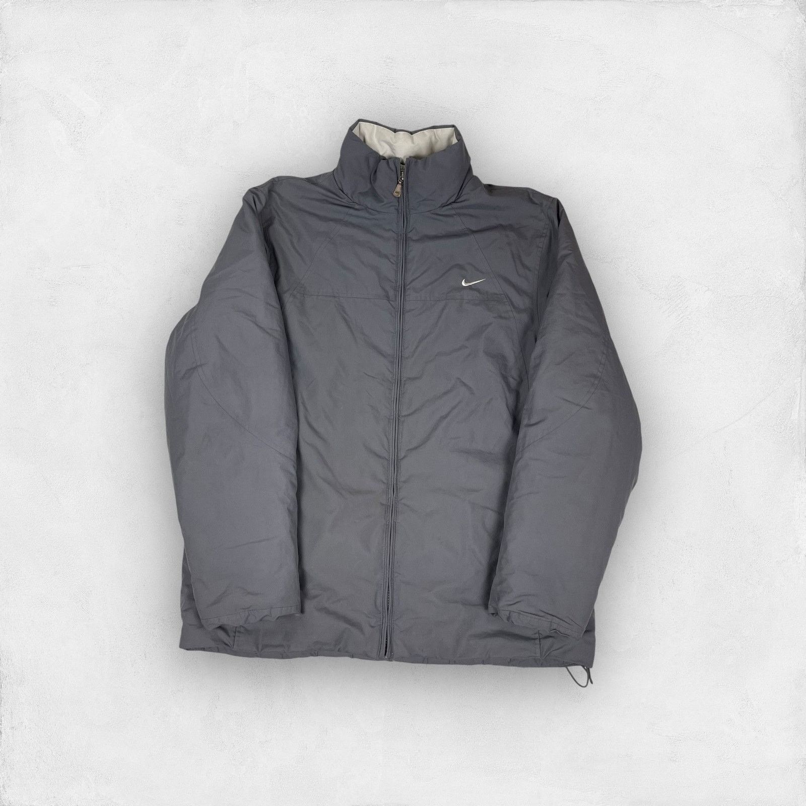 Nike × Vintage Nike Men's gray Swoosh Logo Full Zip Puffer Jacket M Size US M / EU 48-50 / 2 - 1 Thumbnail