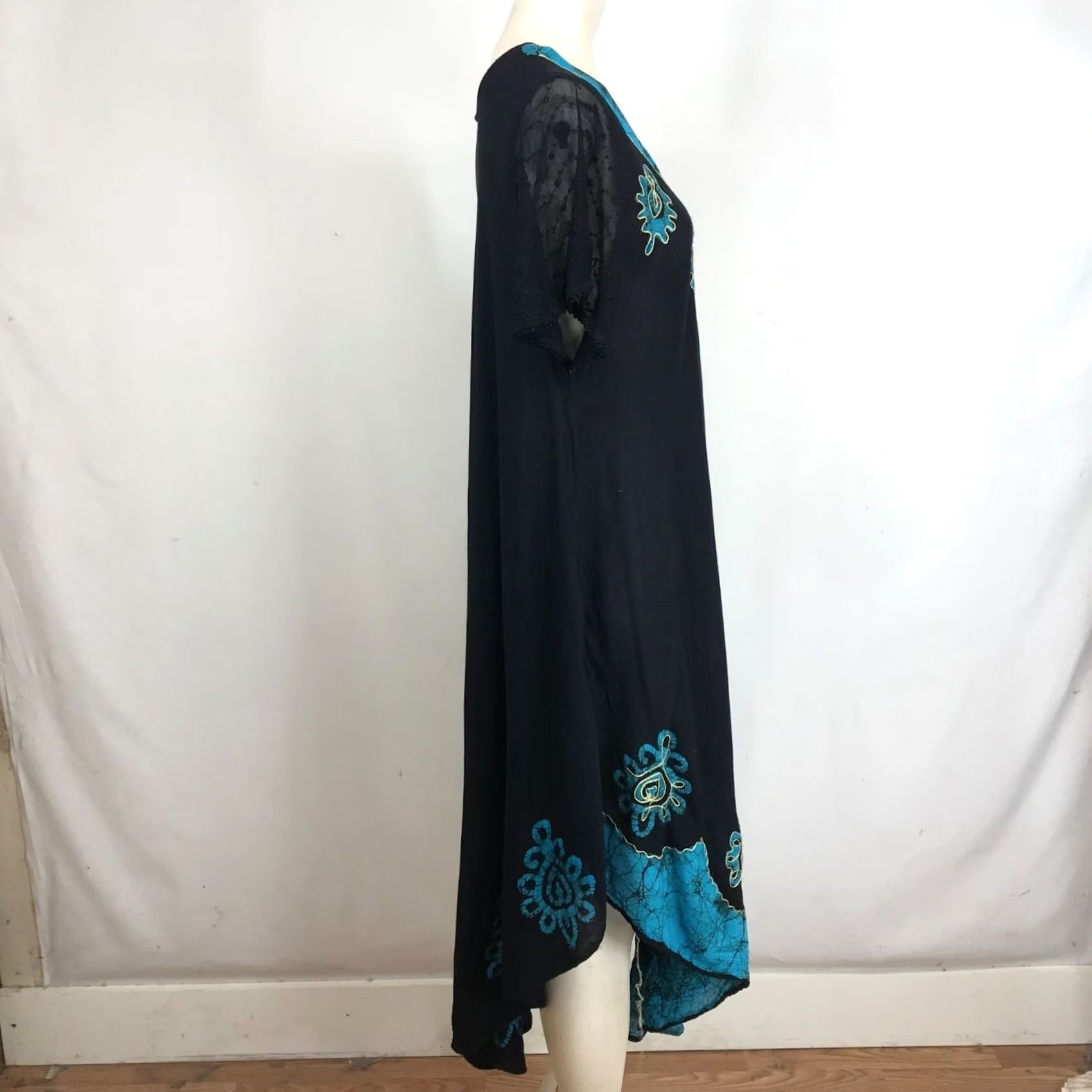 Vintage VINTAGE Sakkas WOMEN'S One Size SHORT SLEEVE BOHO DRESS Black Turquoise Midi Sundress Womens OS Dresses Size 42" / US 20 - 4 Thumbnail