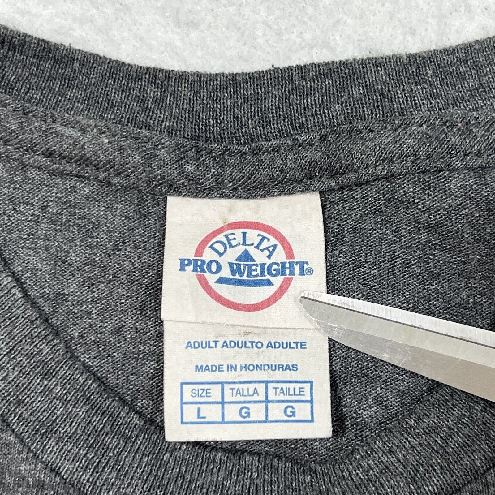 Delta McDonald’s Large Menu Hacks Employee Gray Graphic T Shirt Size US L / EU 52-54 / 3 - 3 Thumbnail