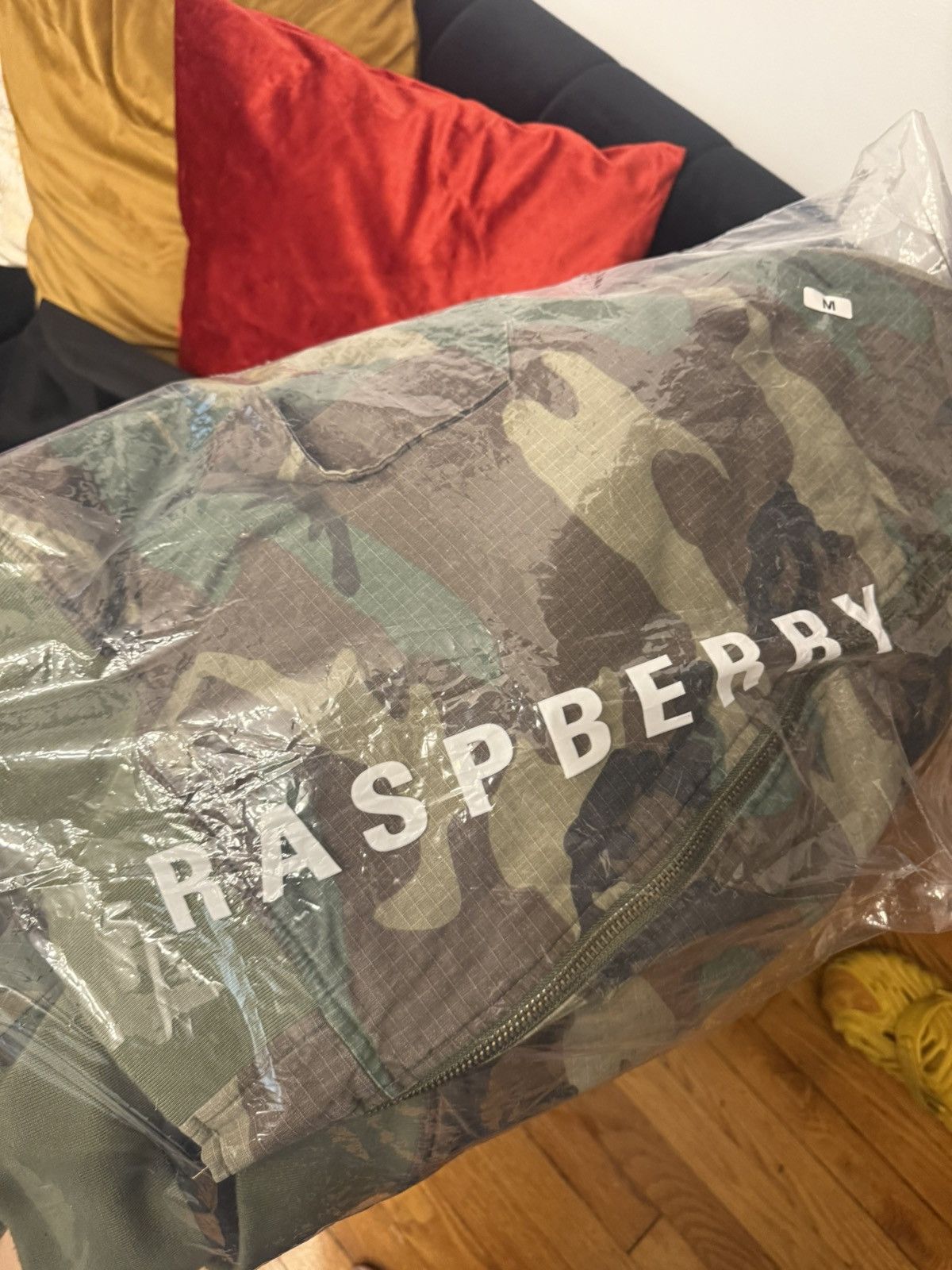 The GV Gallery GV Gallery New Castle Camo Jacket Size Medium Size US L / EU 52-54 / 3 - 11 Thumbnail