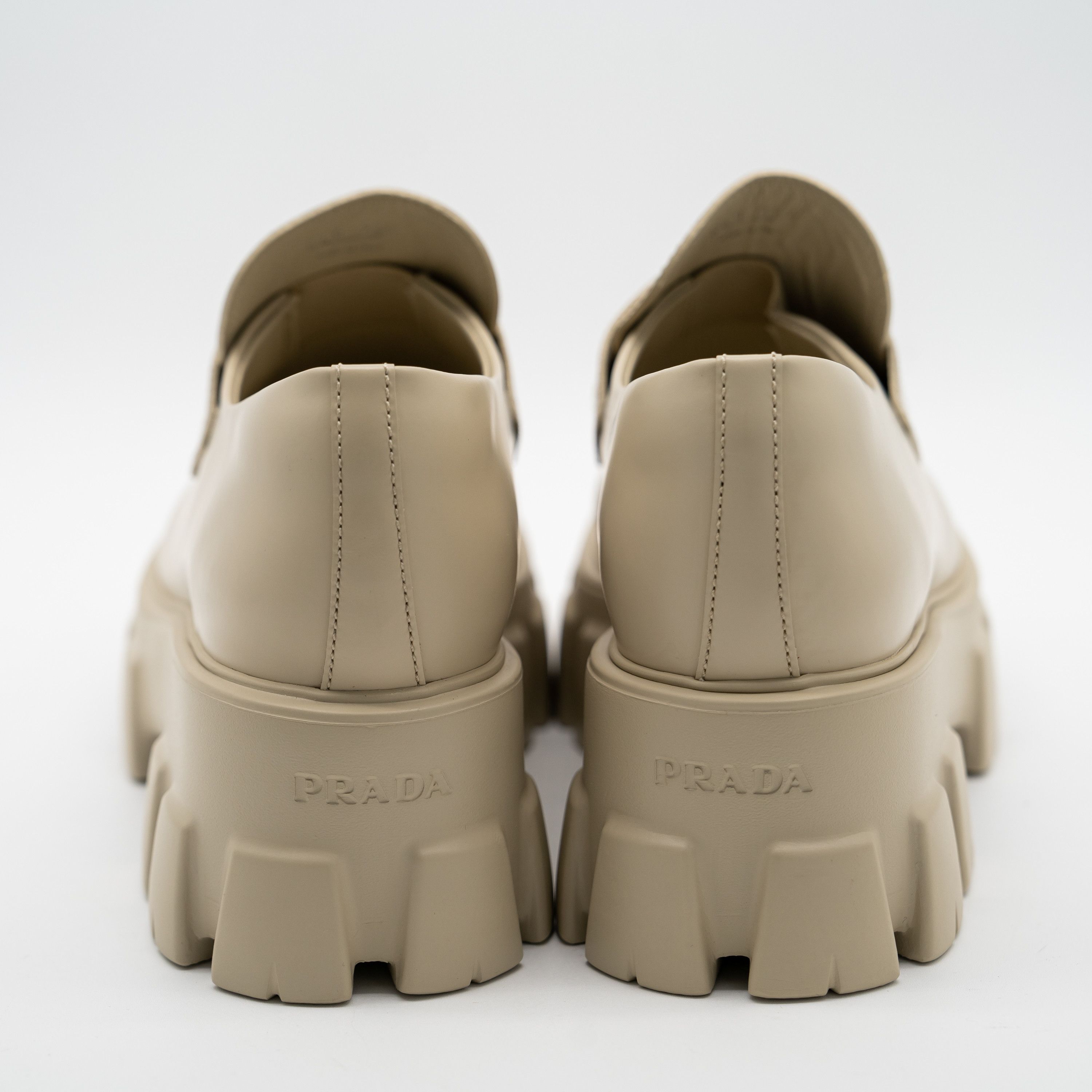 Prada 39.5eu 9.5 US Prada Monolith Brushed Leather Loafers Beige Size US 9.5 / IT 39.5 - 5 Thumbnail