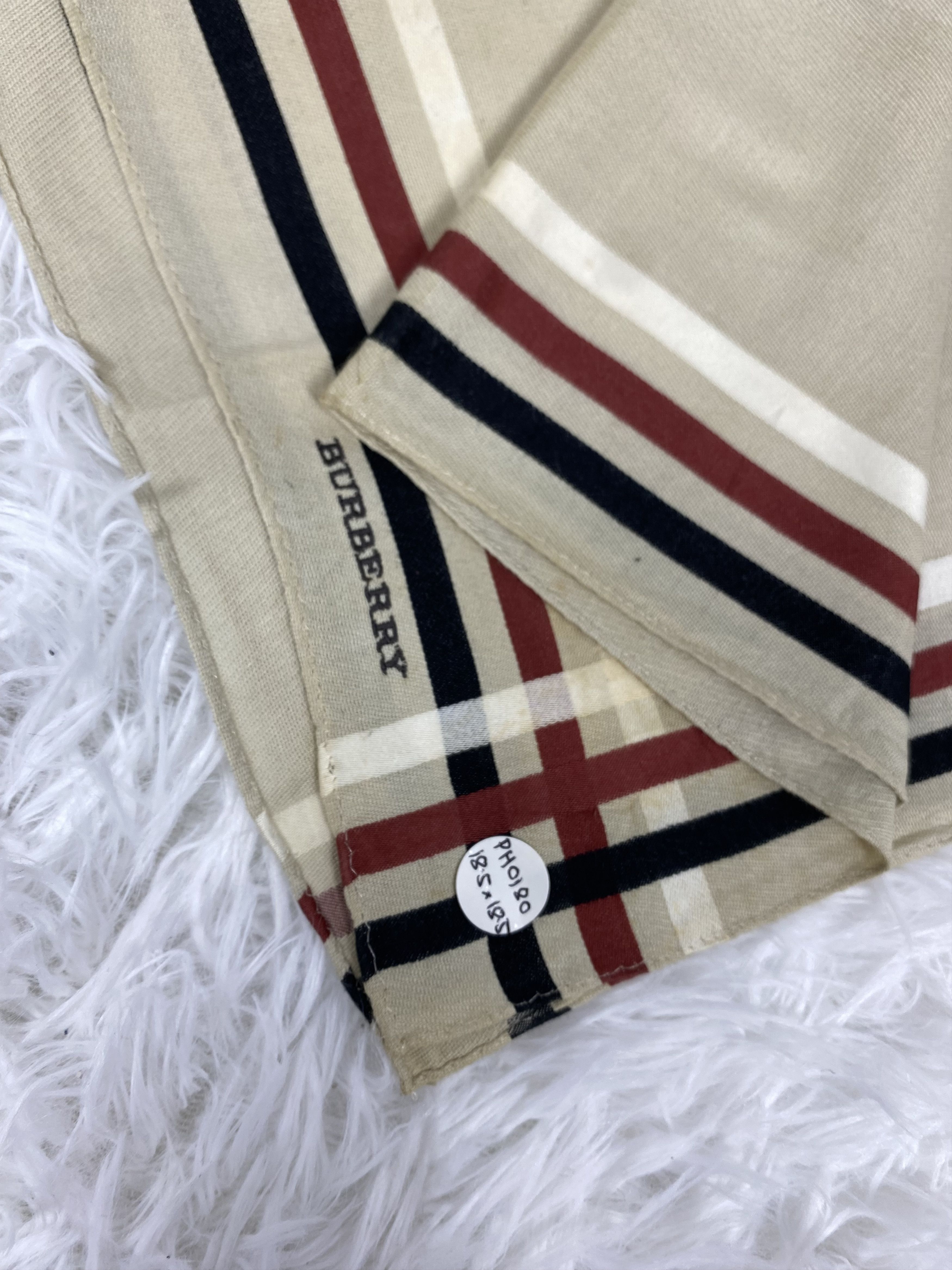 Burberry × Vintage Vintage Burberry Handkerchief Neckerchief PH0180 Size ONE SIZE - 2 Thumbnail