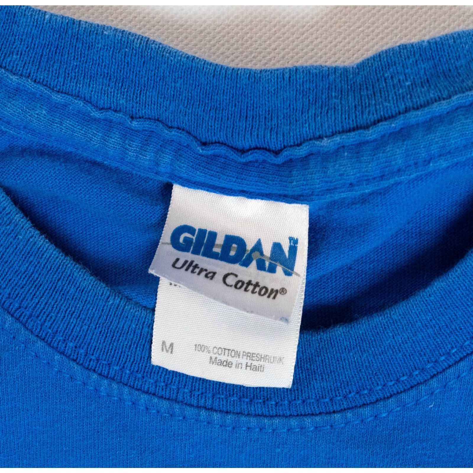 Vintage VINTAGE Dare University 1983 T-Shirt Mens Size Medium Blue North Carolina Logo Graphic Print Crew Neck Short Sleeve Size US M / EU 48-50 / 2 - 4 Thumbnail