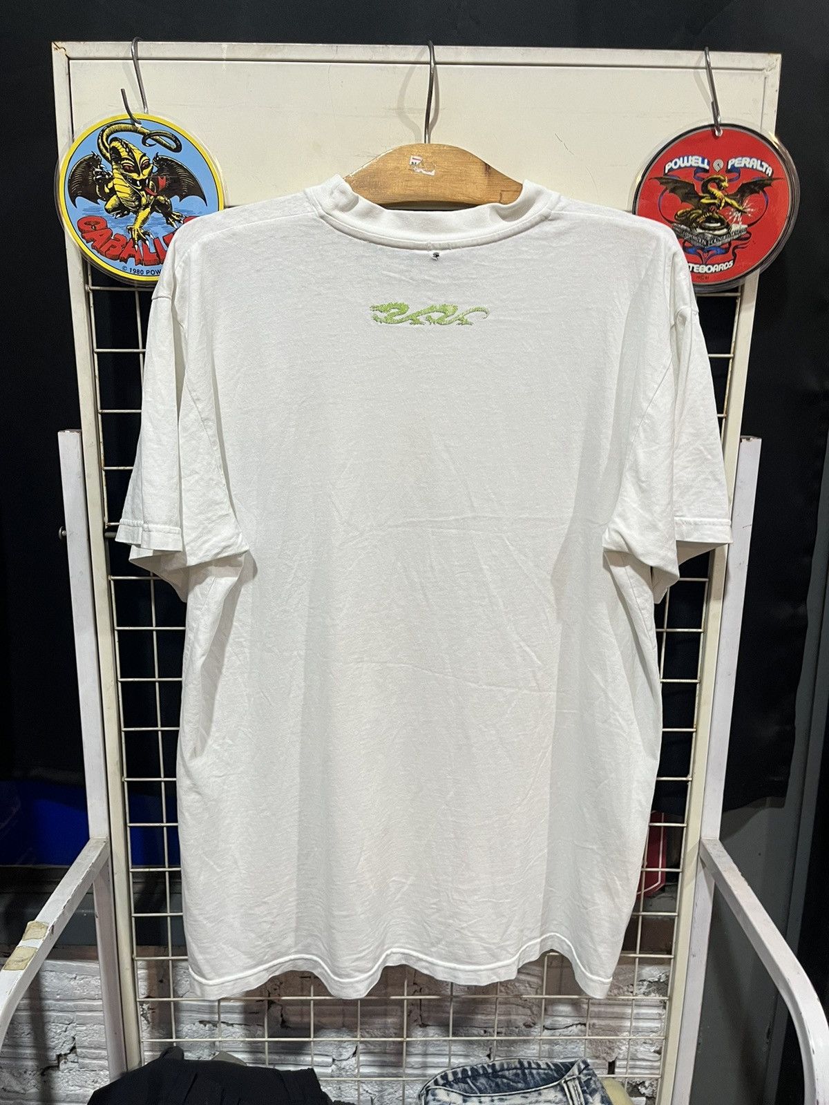 Vintage Dragon Skateboard Tee Center Logo 90s Size US L / EU 52-54 / 3 - 2 Thumbnail