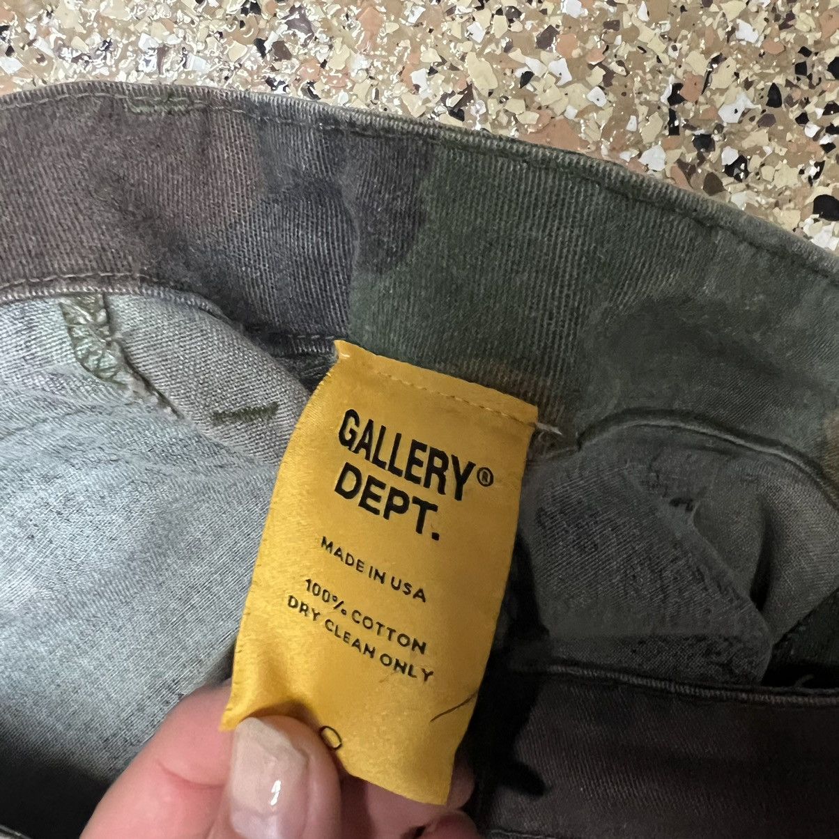 Gallery Dept. LA CAMO FLARE Gallery Department Size US 33 - 8 Thumbnail