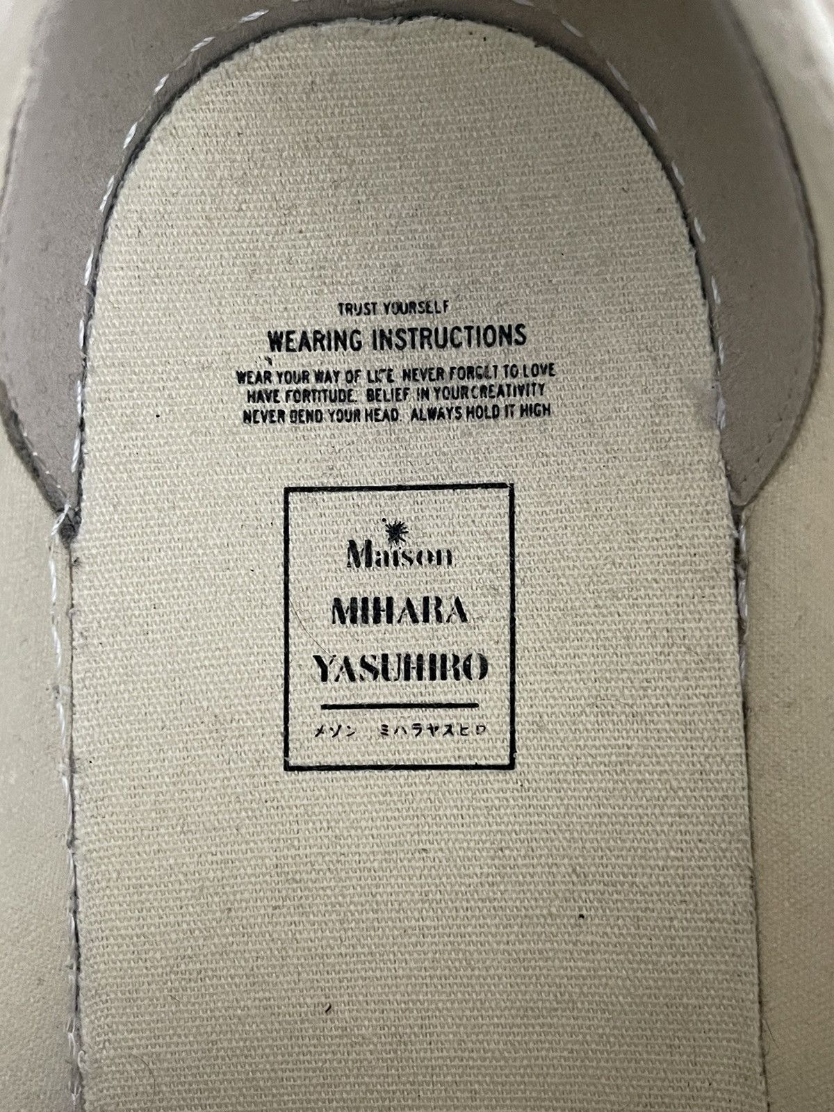 Maison MIHARA YASUHIRO Maison Mihara Yasuhiro OG Sole Canvas White Distressed Size US 10.5 / EU 43-44 - 9 Thumbnail