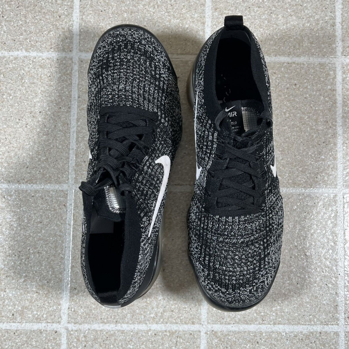 Nike Nike Air Vapormax Flyknit 3 Shoes 10.5 Black Oreo Sneakers Size US 10.5 / EU 43-44 - 6 Thumbnail