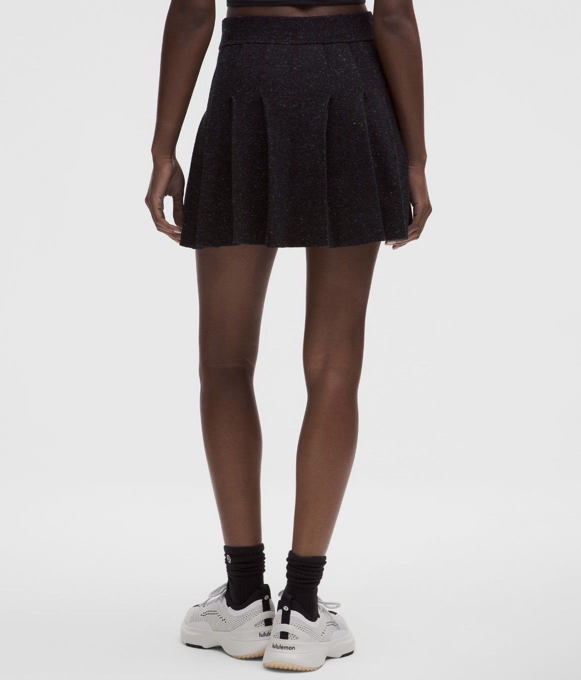 Lululemon Lululemon Ribbed Merino Wool Pleated Skirt Heathered Black Size 34" / US 12 / IT 48 - 4 Thumbnail