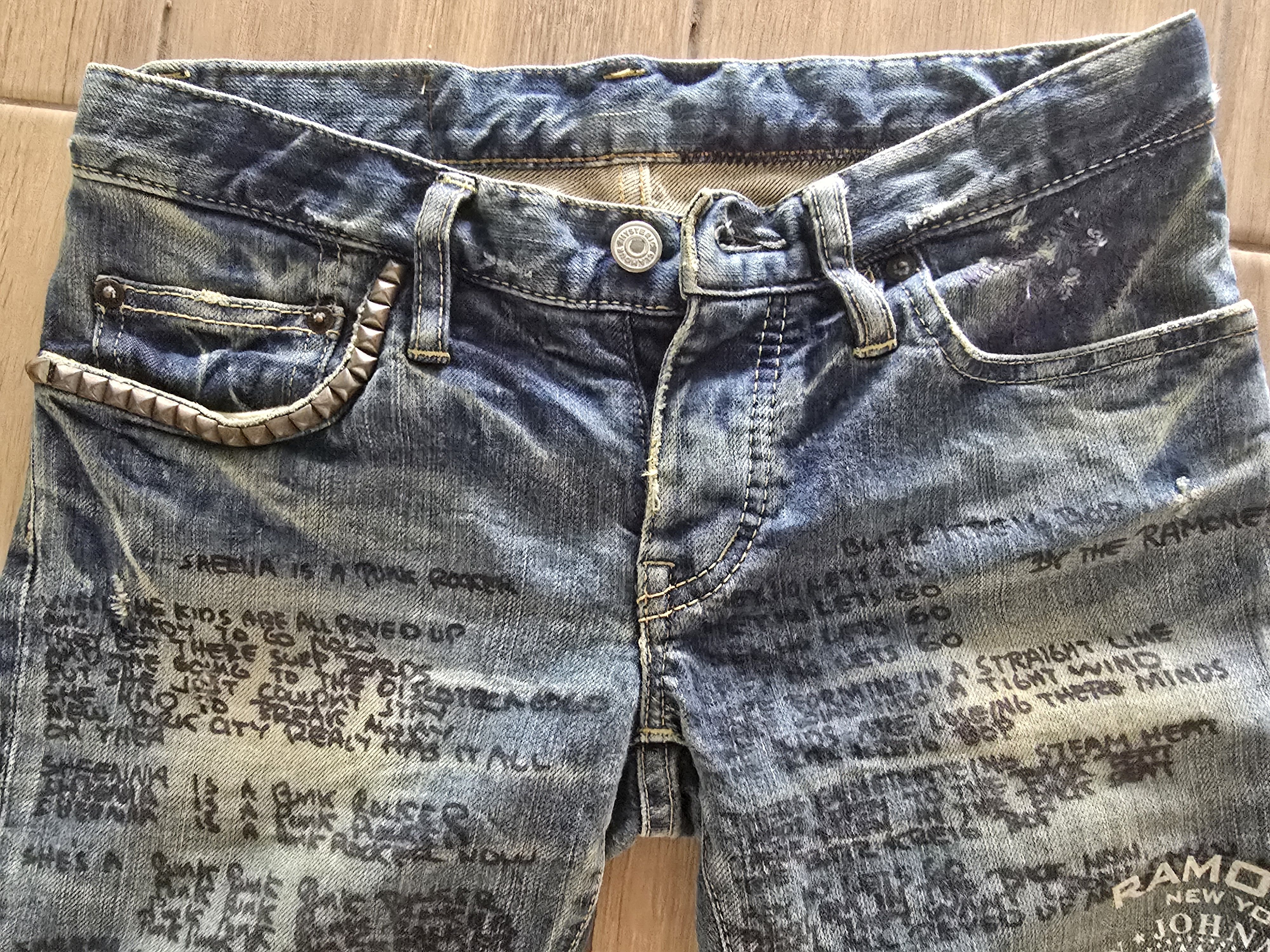 Hysteric Glamour Hysteric Glamour X Ramones Studded Lyric Jeans Size 27" / US 4 / IT 40 - 5 Thumbnail